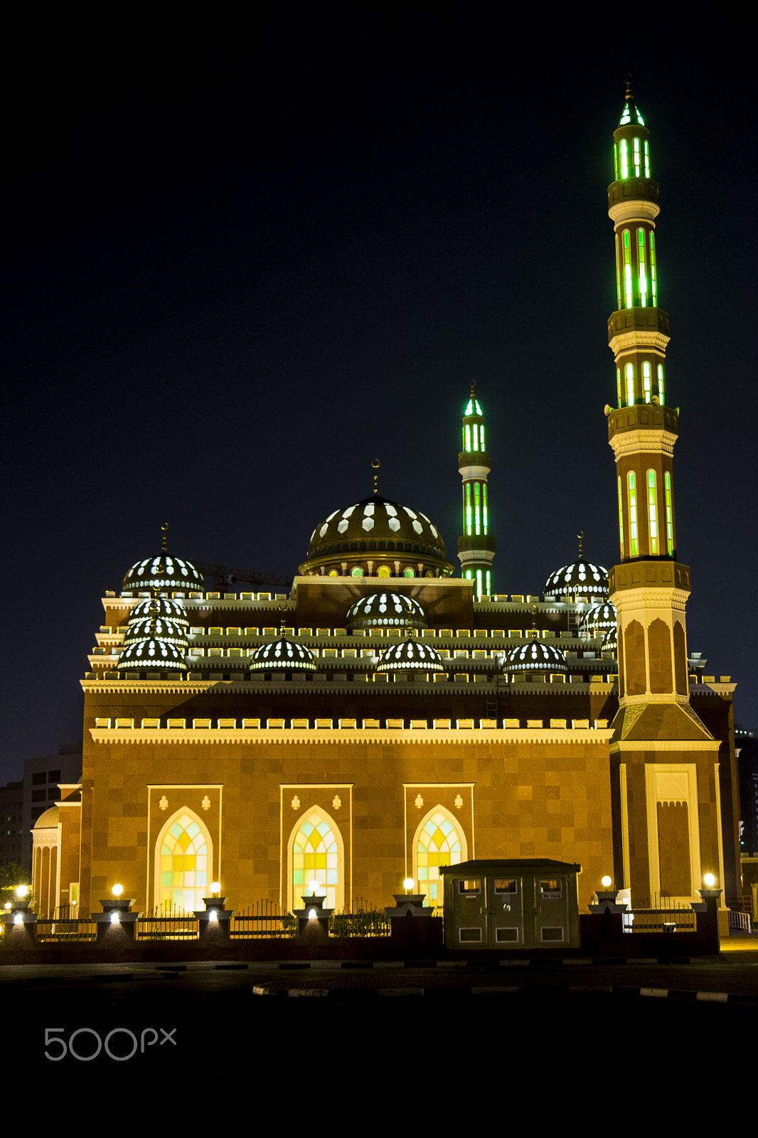 Canon EOS 100D (EOS Rebel SL1 / EOS Kiss X7) + Sigma 10-20mm F4-5.6 EX DC HSM sample photo. Al salam mosque photography