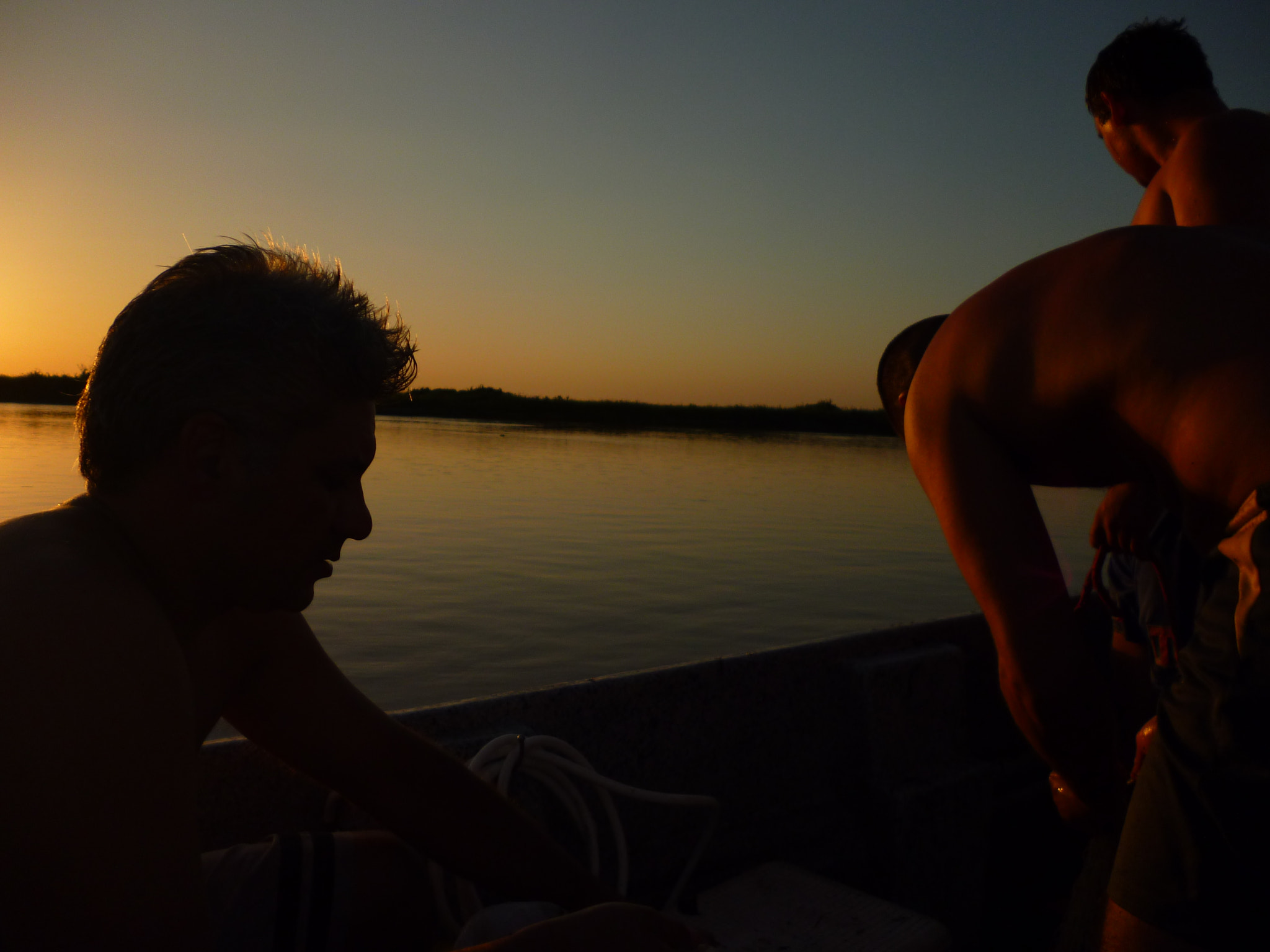 Panasonic Lumix DMC-S1 sample photo. Pescadores. coronda, santa fe. febrero de 2012 photography