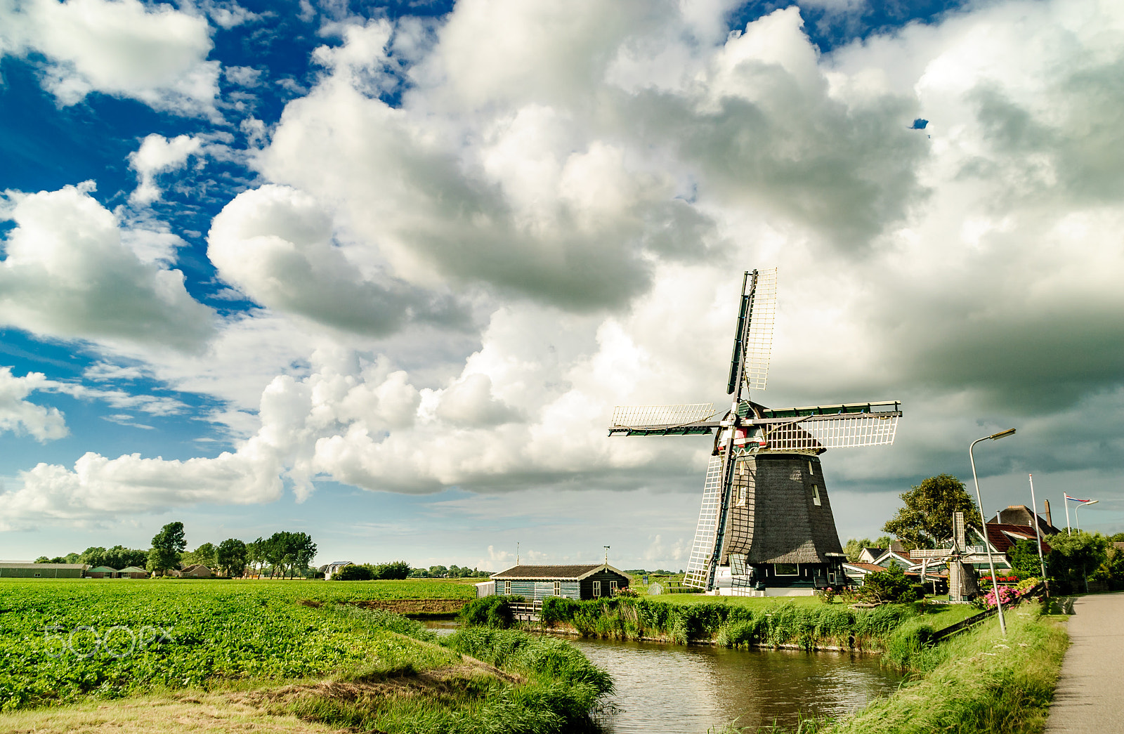 Nikon D3000 sample photo. "de groenvelder" polder mill photography