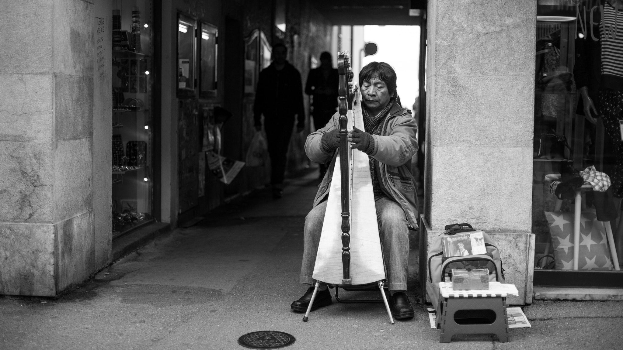 AF Nikkor 50mm f/1.4 sample photo. Humans of yverdon photography