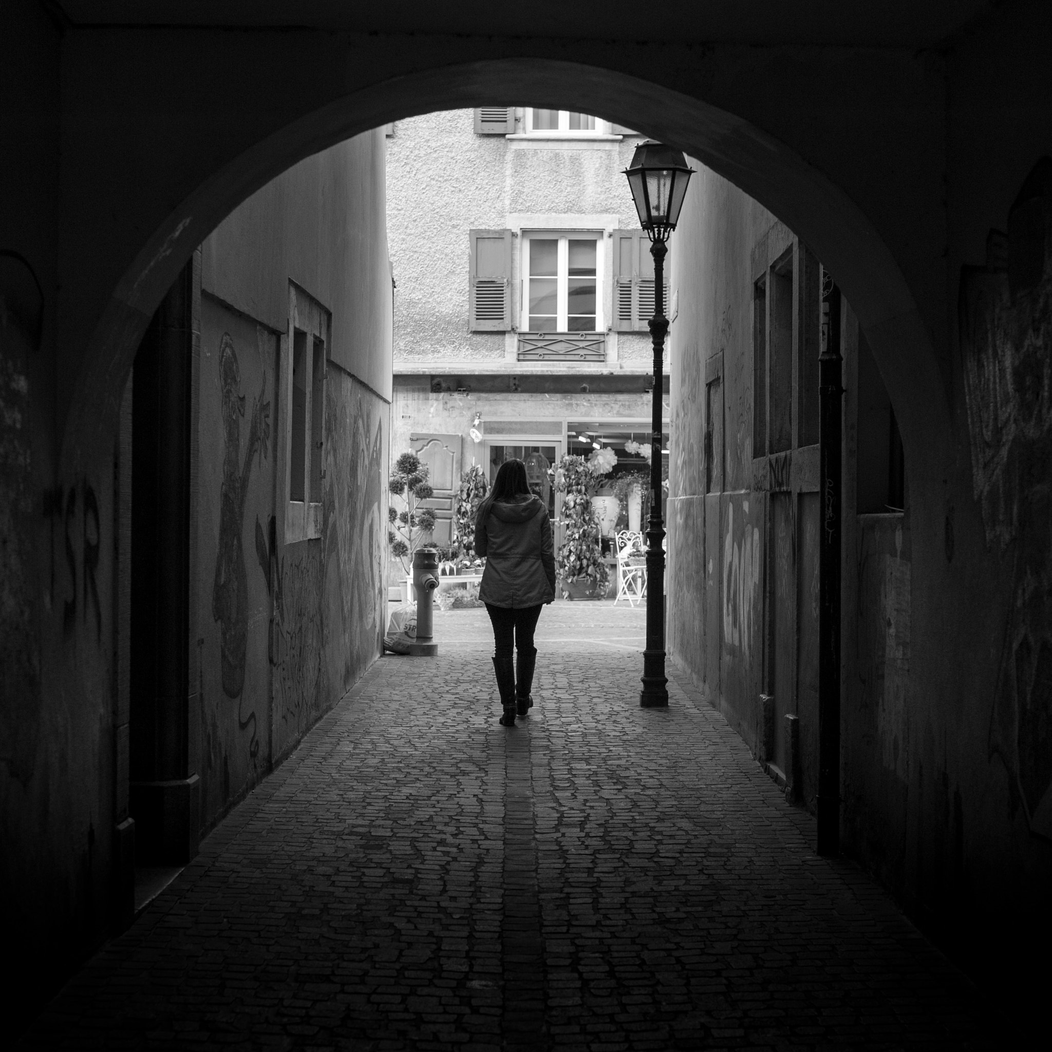 AF Nikkor 50mm f/1.4 sample photo. Humans of yverdon photography