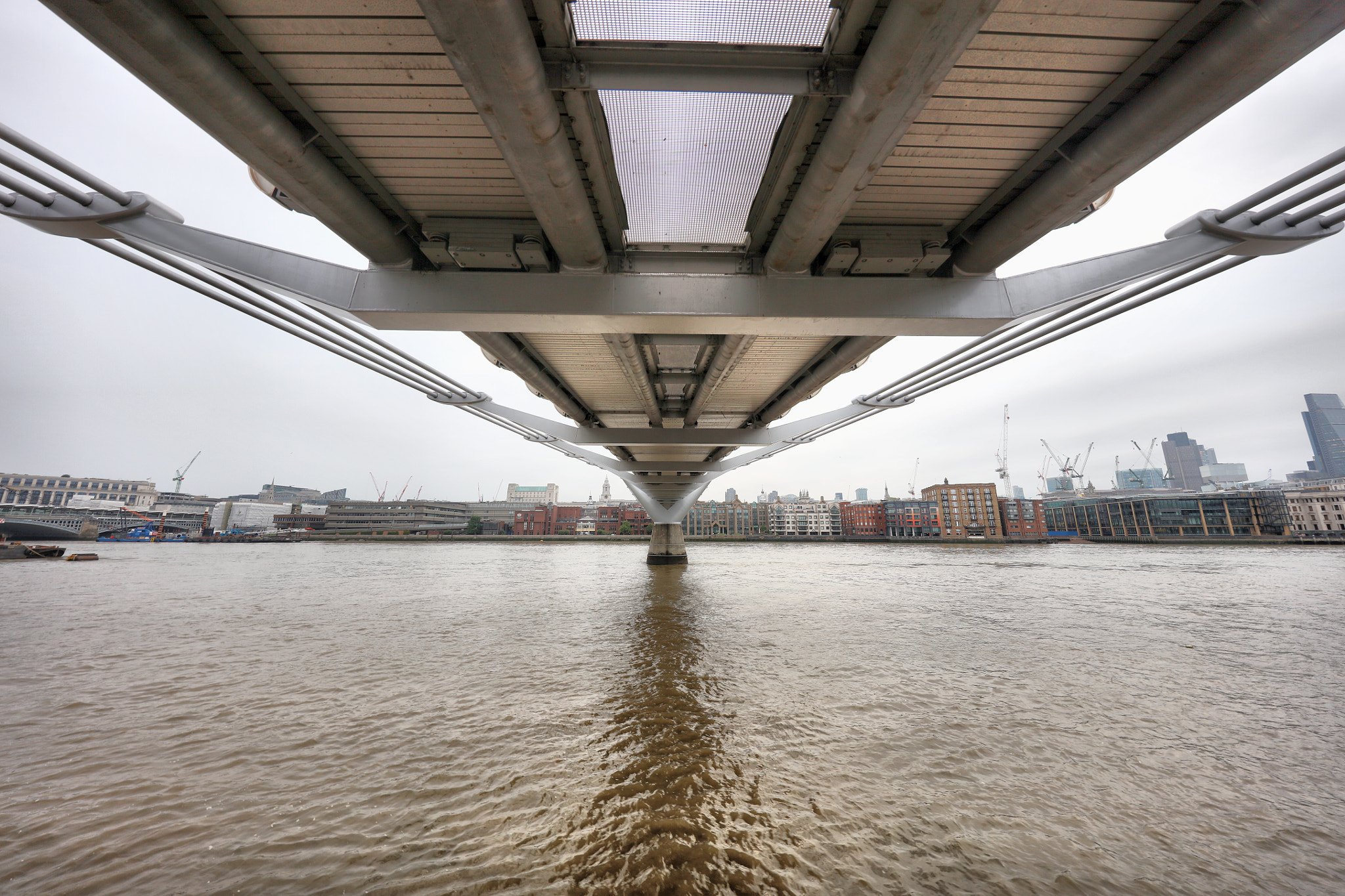 Canon EOS 5DS R + Canon EF 11-24mm F4L USM sample photo. London photography