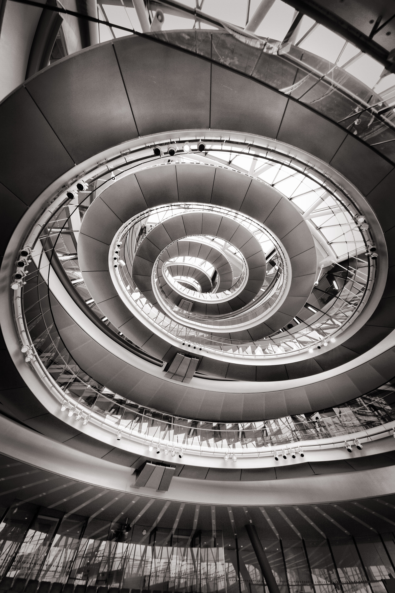 Canon EOS 5DS R + Canon EF 11-24mm F4L USM sample photo. London photography