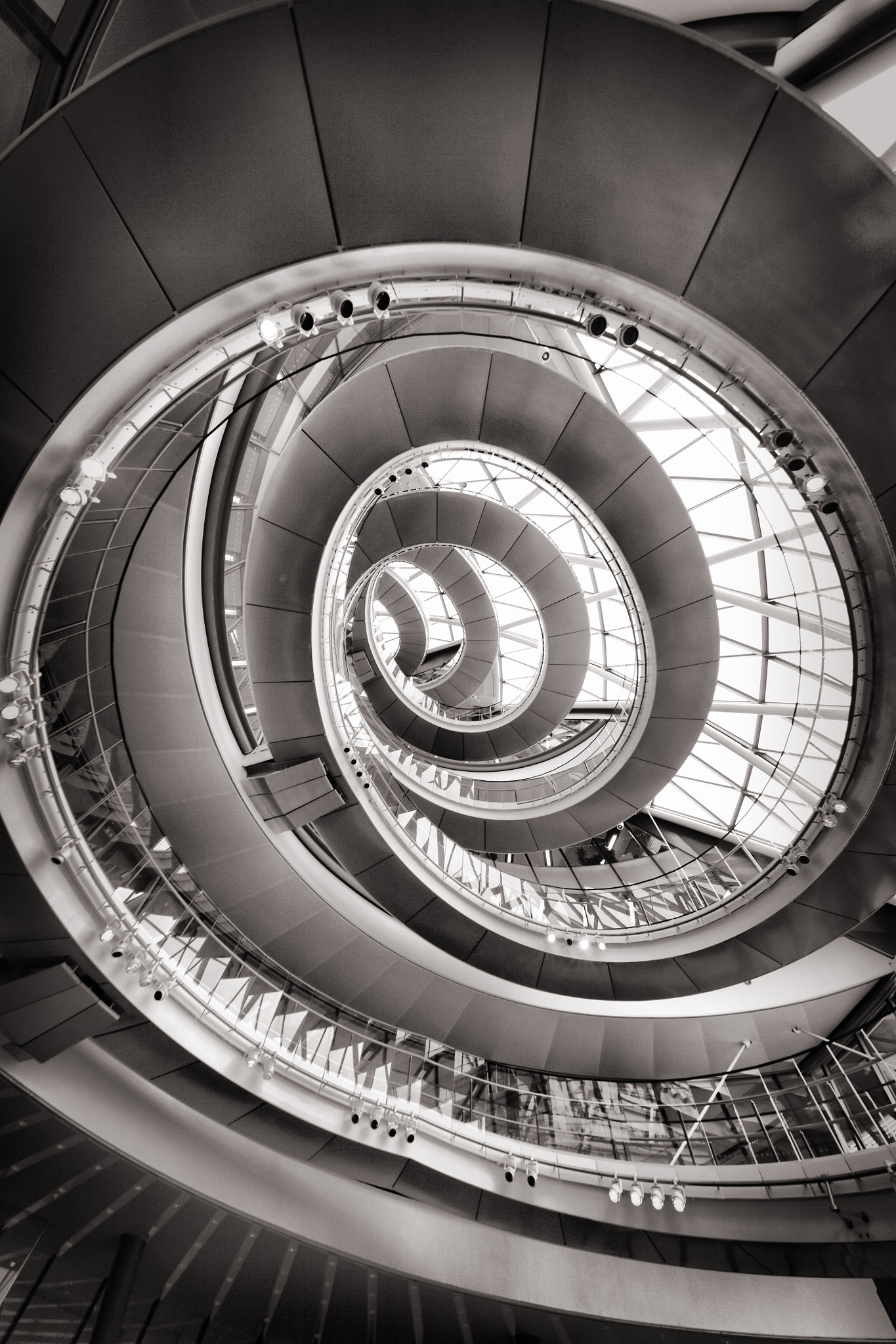 Canon EOS 5DS R + Canon EF 11-24mm F4L USM sample photo. London photography