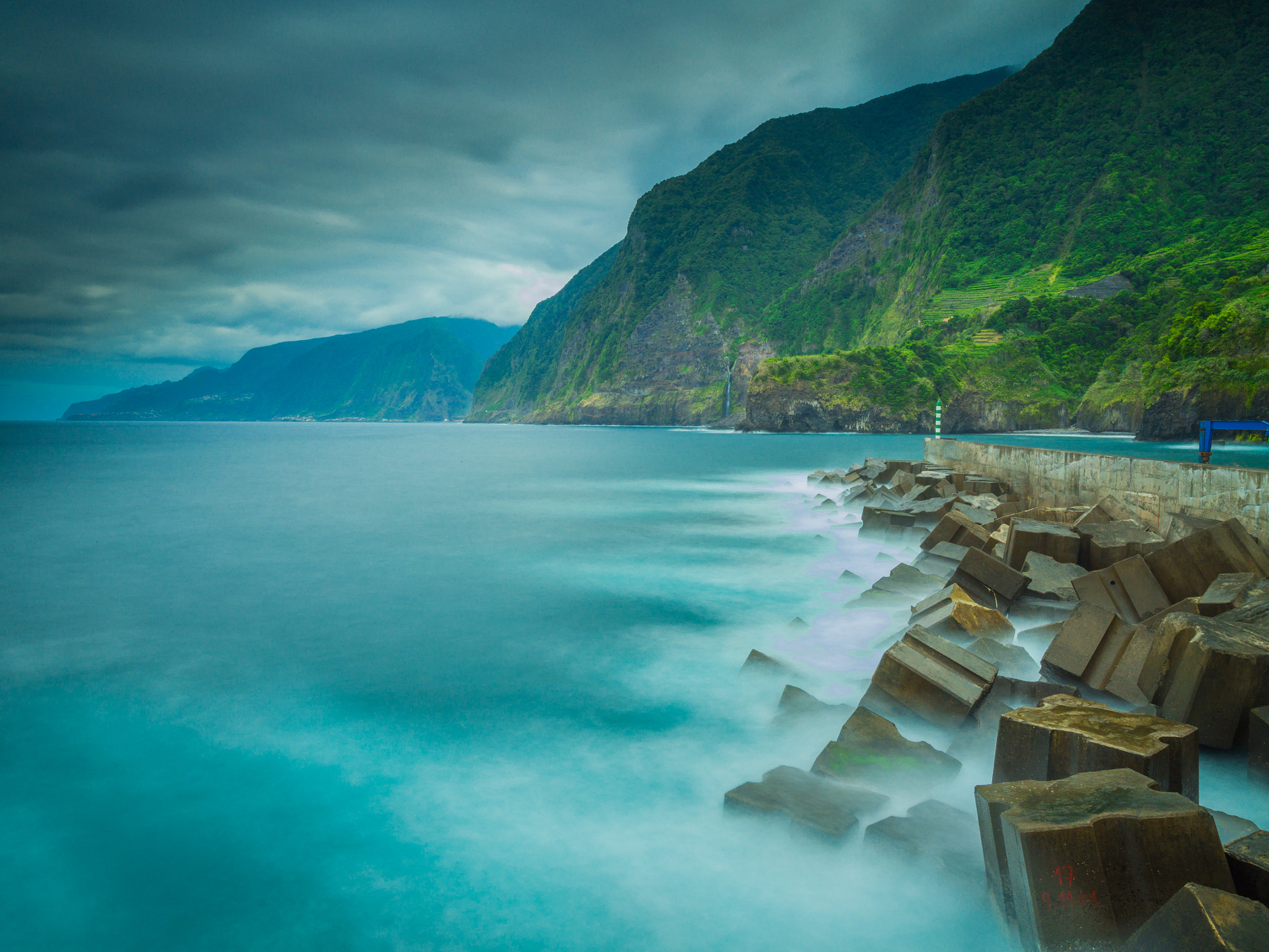 Olympus OM-D E-M5 + Olympus M.Zuiko Digital ED 7-14mm F2.8 PRO sample photo. Madeira, portugal. photography