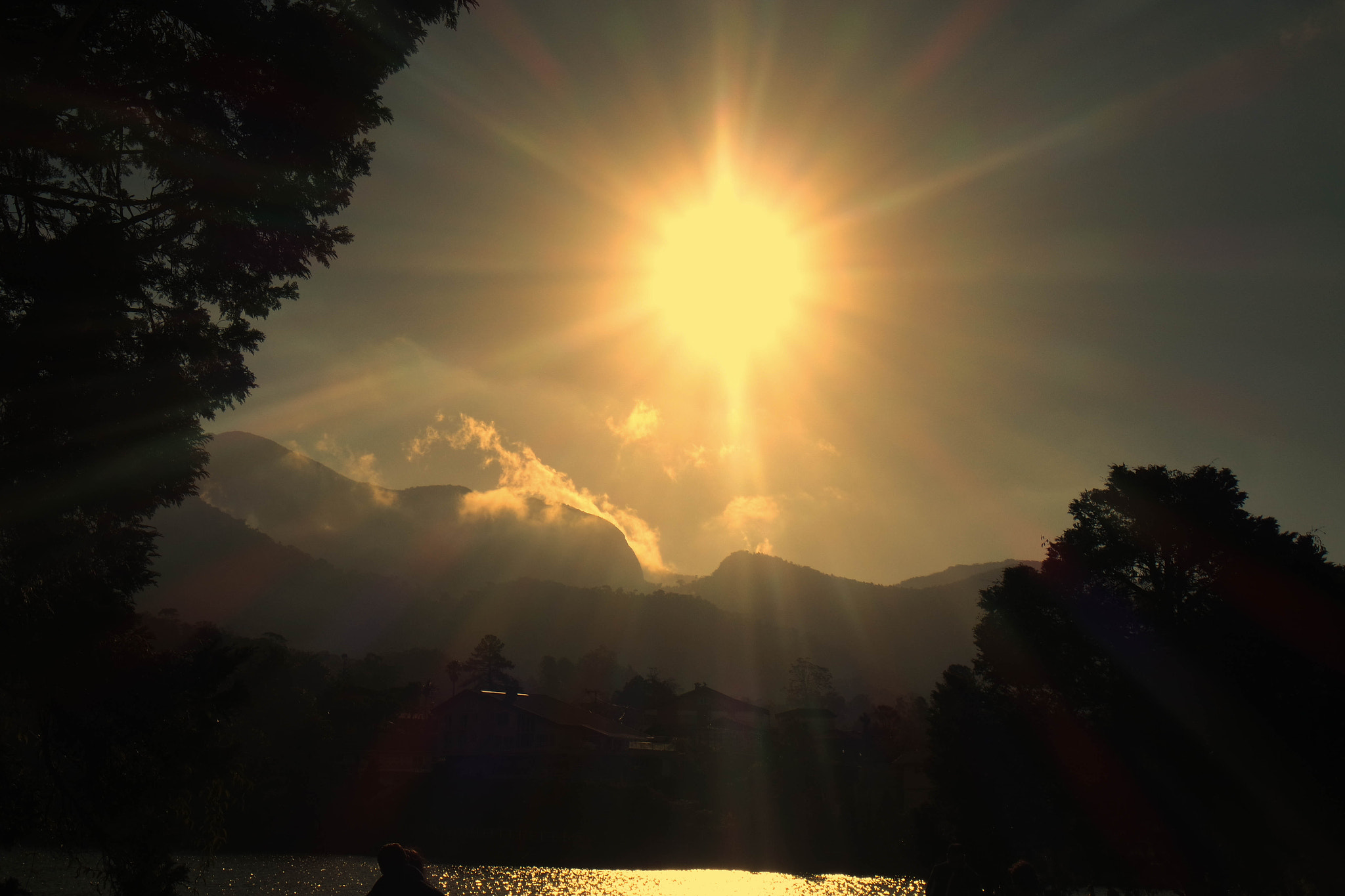 Samsung NX mini sample photo. Golden sunshine photography
