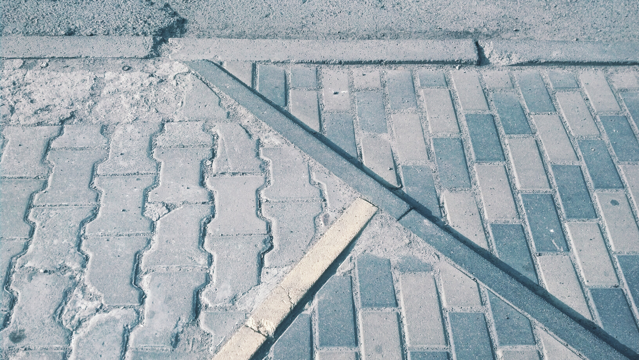 Motorola DROID RAZR sample photo
