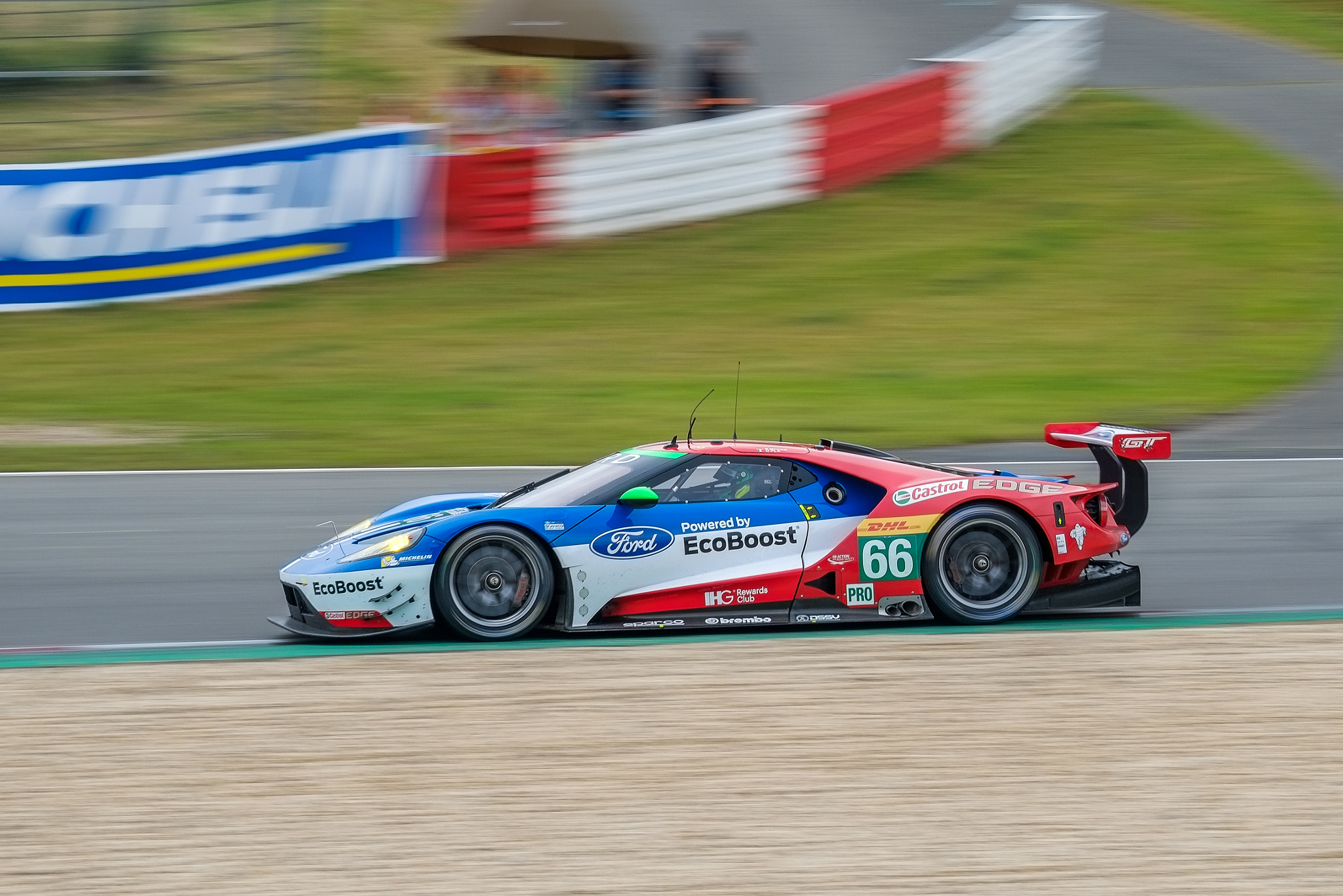 Fujifilm X-E1 + Fujifilm XC 50-230mm F4.5-6.7 OIS sample photo. Ford gt photography