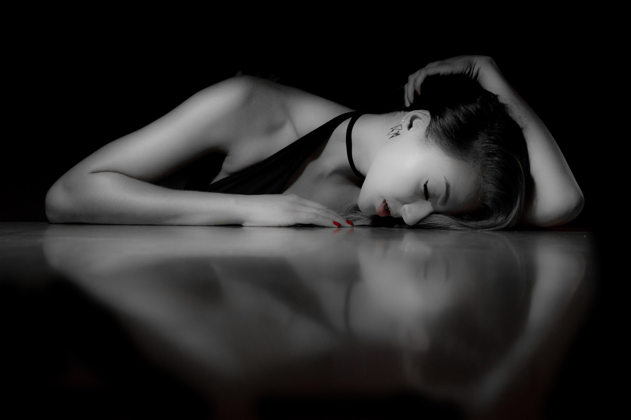 Sony FE 28mm F2 sample photo. Reflections photography