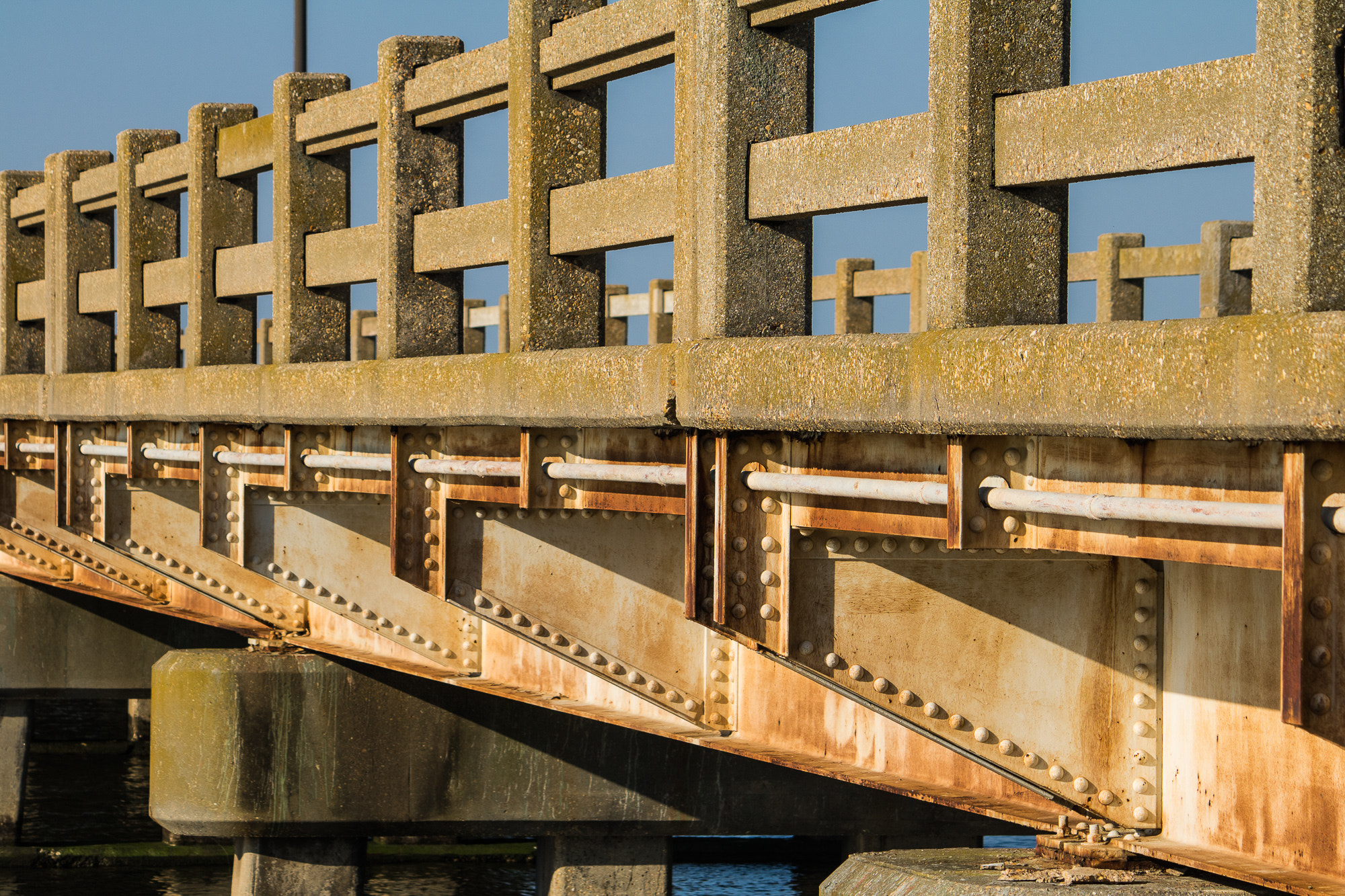 Canon EF-S 55-250mm F4-5.6 IS sample photo. Fishing pier photography