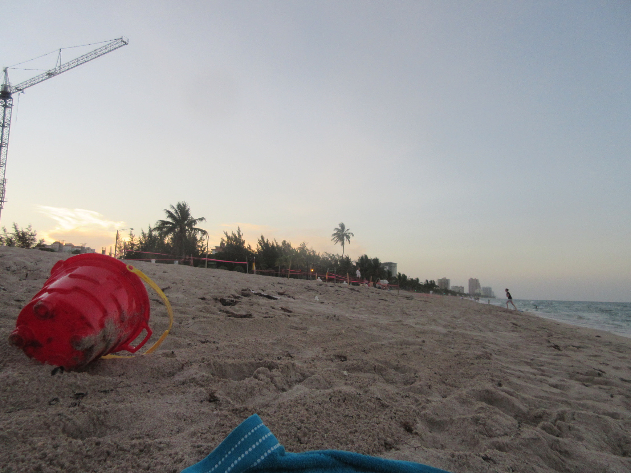 Canon PowerShot ELPH 340 HS (IXUS 265 HS / IXY 630) sample photo. Fort lauderdale 2016 photography