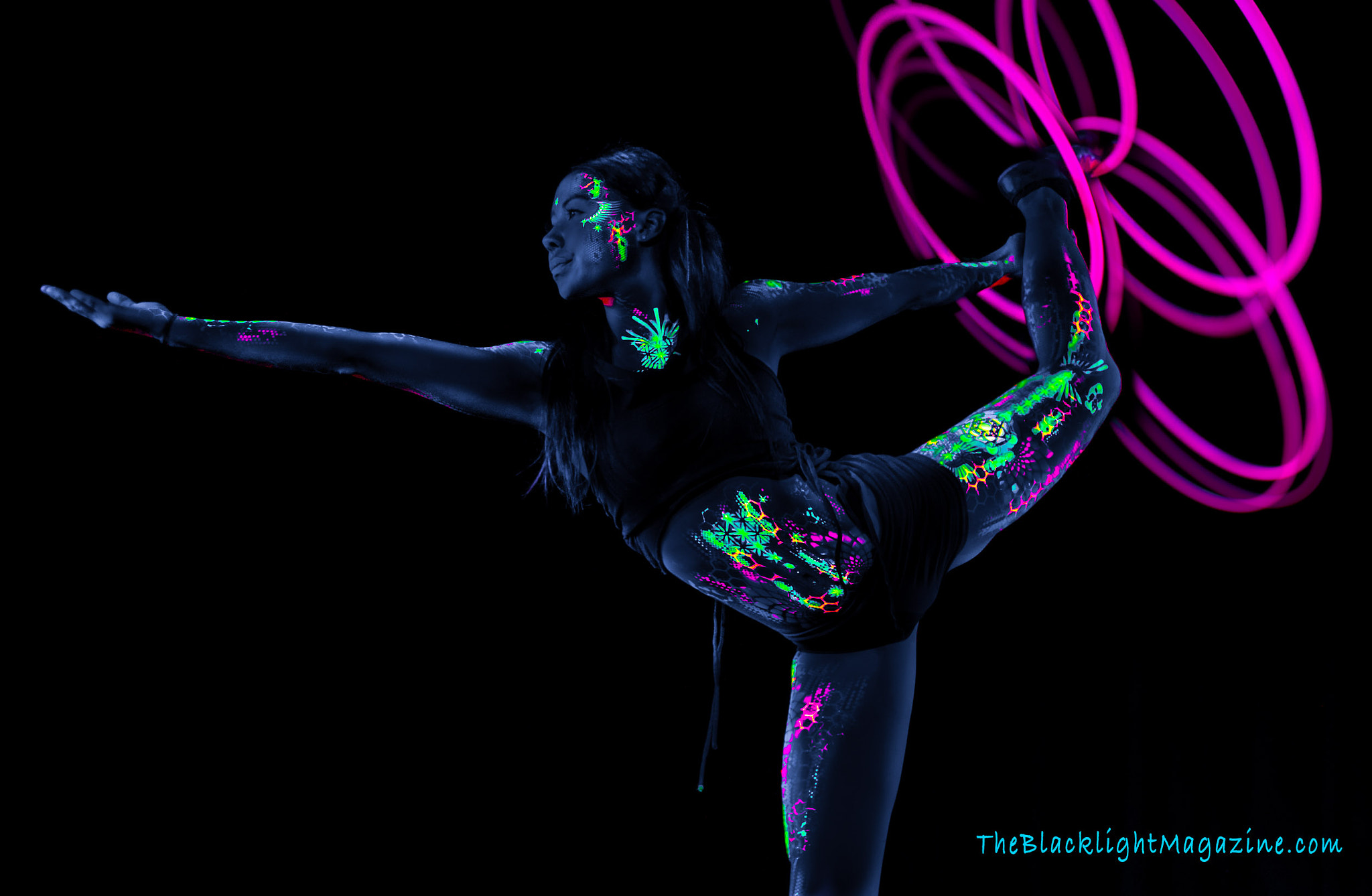 Sigma 35mm F1.4 DG HSM Art sample photo. Hula hoop ninja photography
