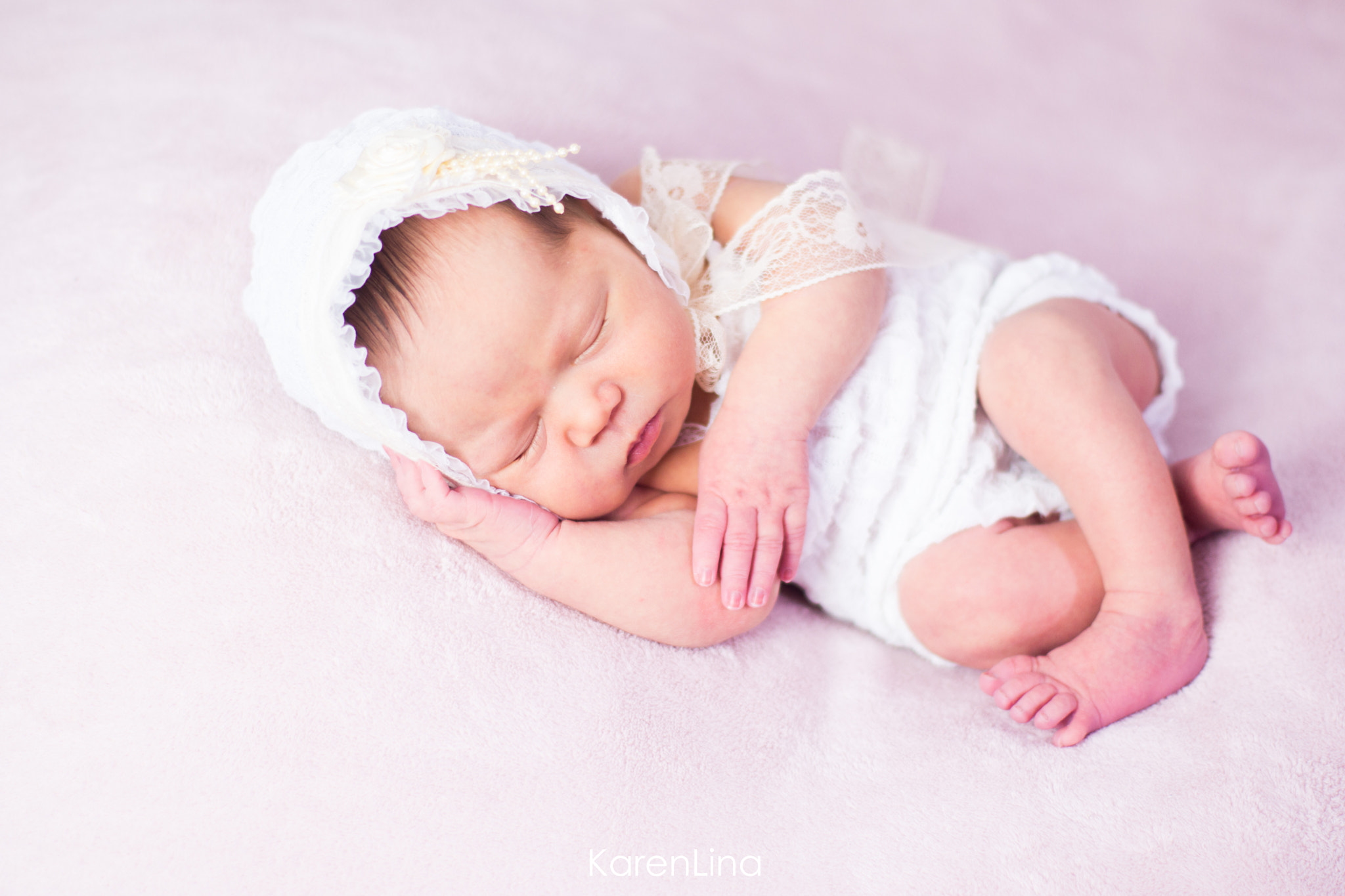 Sony SLT-A65 (SLT-A65V) + Sony 50mm F1.4 sample photo. Newborn photography