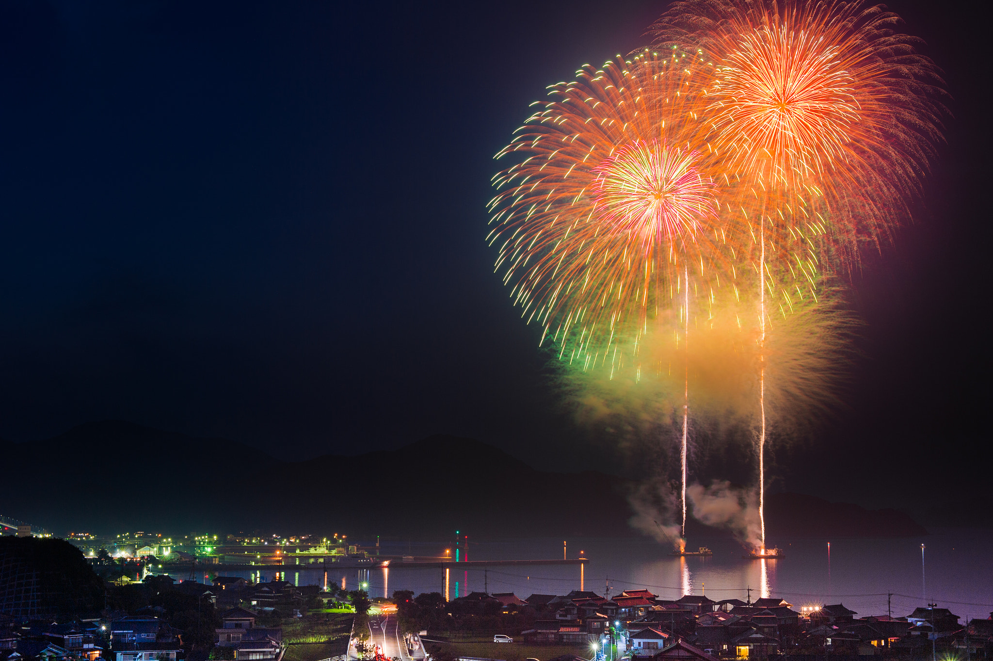 ZEISS Makro-Planar T* 50mm F2 sample photo. Fireworks photography