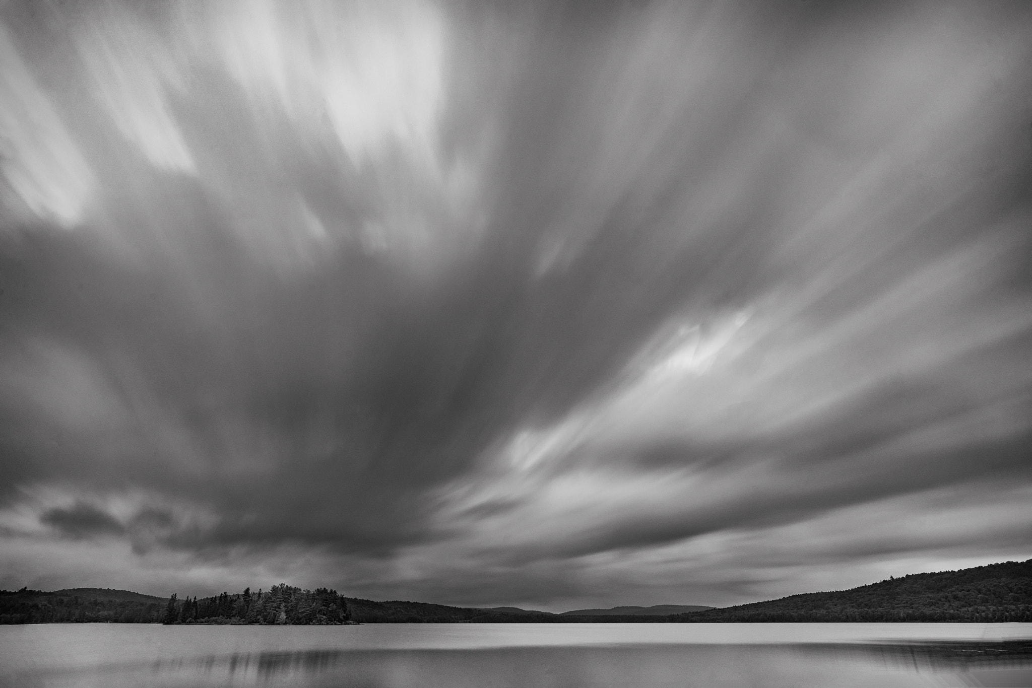 Sony Alpha DSLR-A900 + Sony 20mm F2.8 sample photo. Stormy morning photography