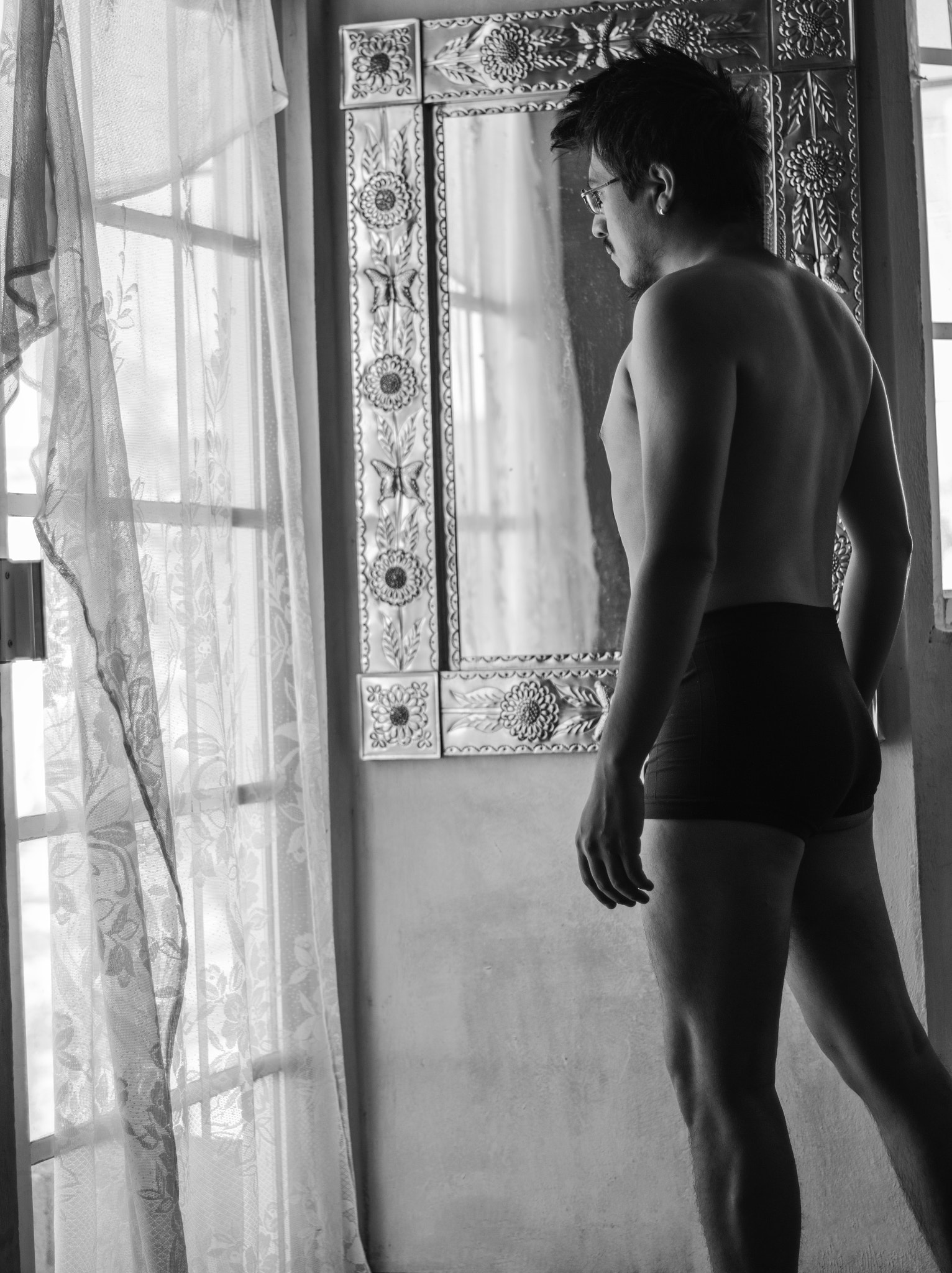 Nikon D5500 + Nikon AF-S Nikkor 50mm F1.4G sample photo. Autoretrato sincero 03 (el cuerpo) photography