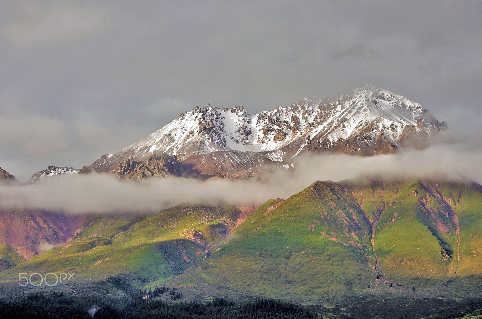 Pentax K-5 IIs sample photo. Above and below the cloud photography