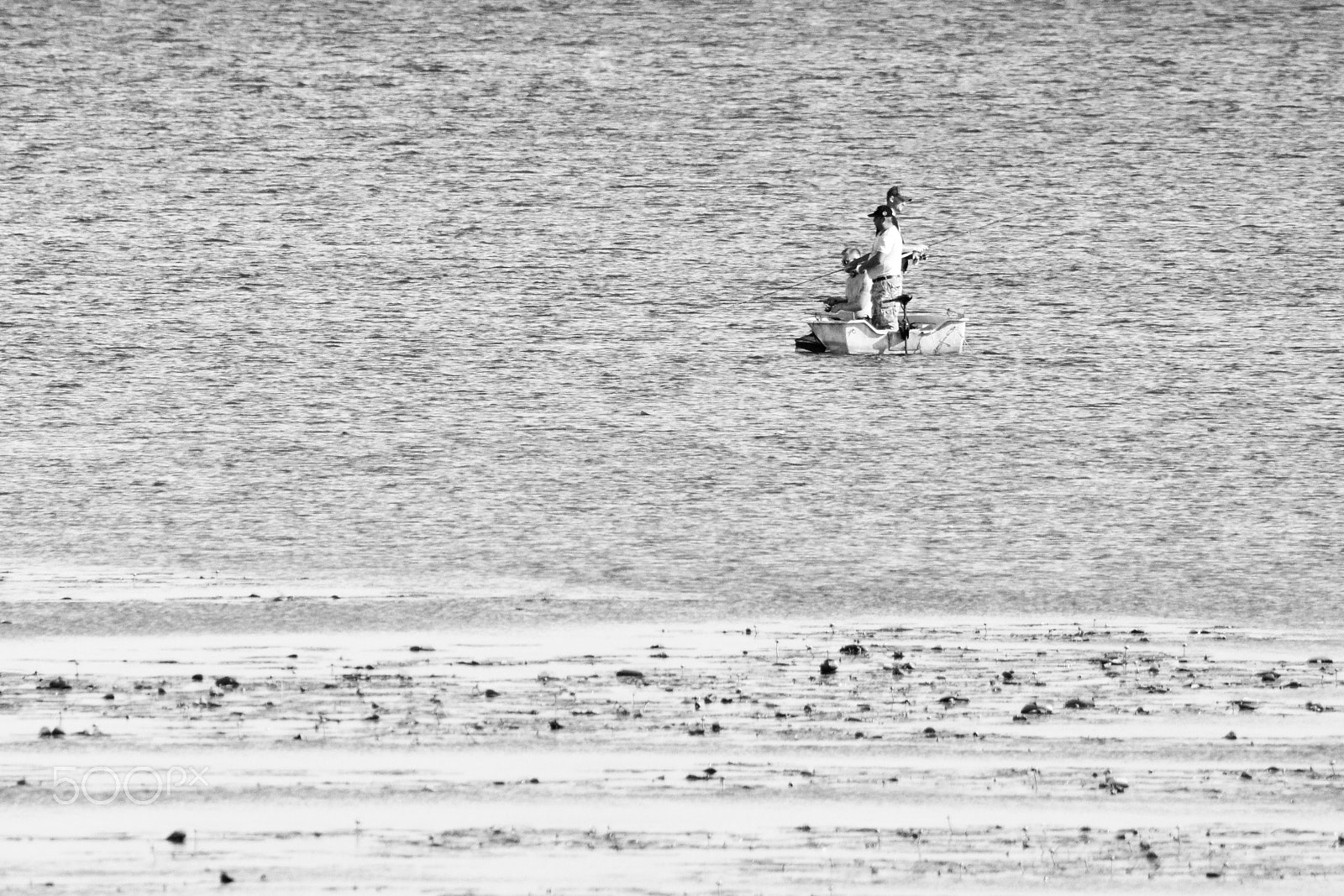 Tamron SP 150-600mm F5-6.3 Di VC USD sample photo. A group of fishermen photography