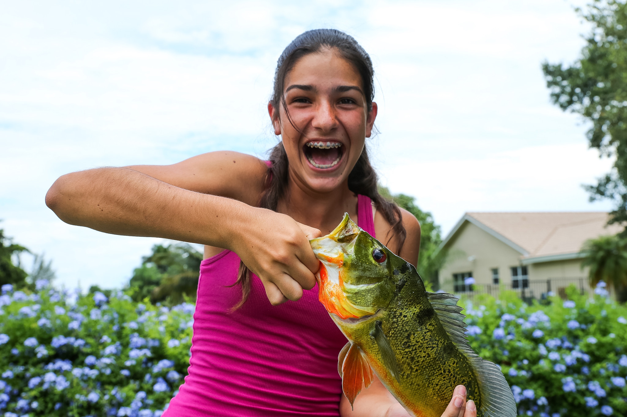 Canon EOS-1D X + Canon 24-70mm sample photo. Backyard fishing in the canals in south florida photography