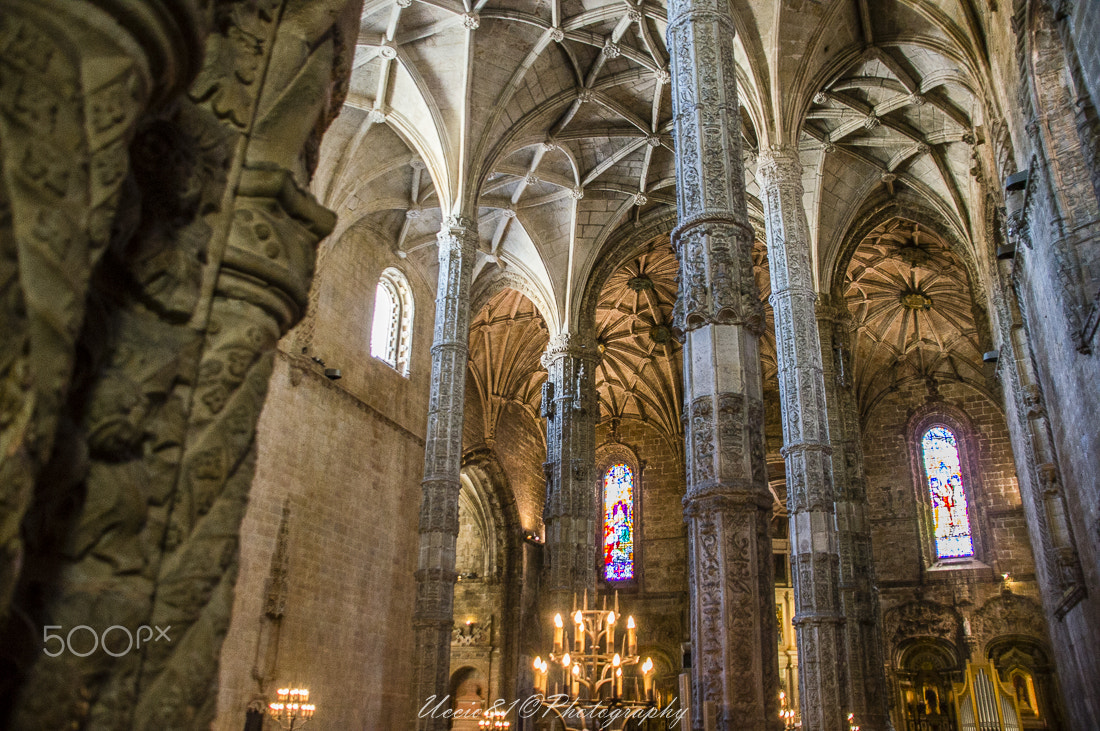 Sony Alpha DSLR-A580 + Sigma 18-200mm F3.5-6.3 DC sample photo. Inside monastero dos jerónimos - lisboa photography