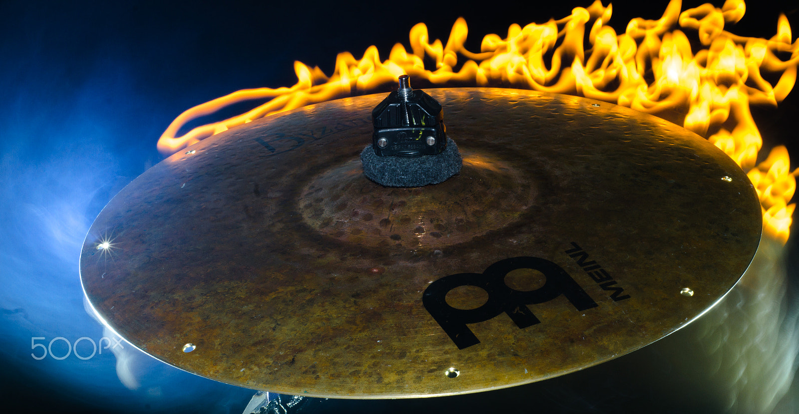 Sony Alpha DSLR-A580 + Sony DT 50mm F1.8 SAM sample photo. Cymbal flame photography