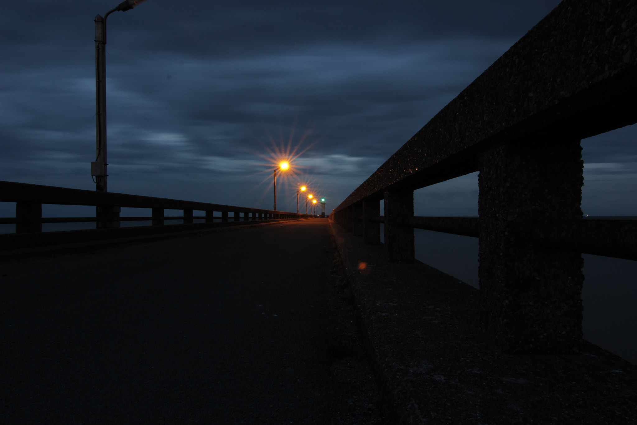 Tokina AT-X Pro 12-24mm F4 (IF) DX sample photo. Light & night photography