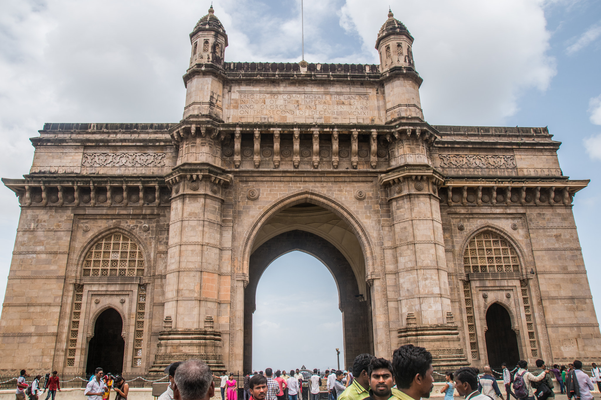 Sigma 18-250mm F3.5-6.3 DC Macro OS HSM sample photo. Gateway to india photography