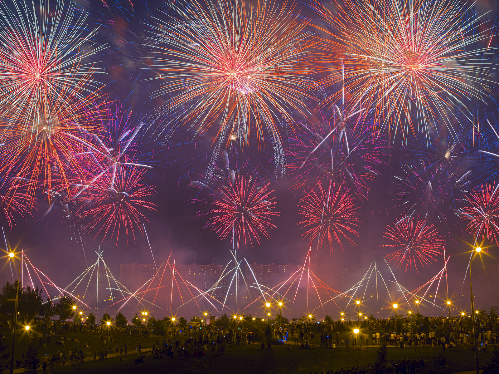 Pentax 645D sample photo. Moscow international fireworks festival photography