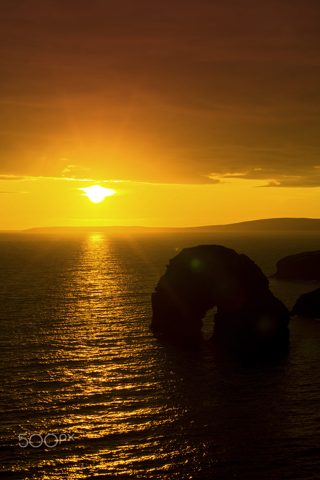 Sigma 70-300mm F4-5.6 APO DG Macro sample photo. Sunshine over the virgin rock photography