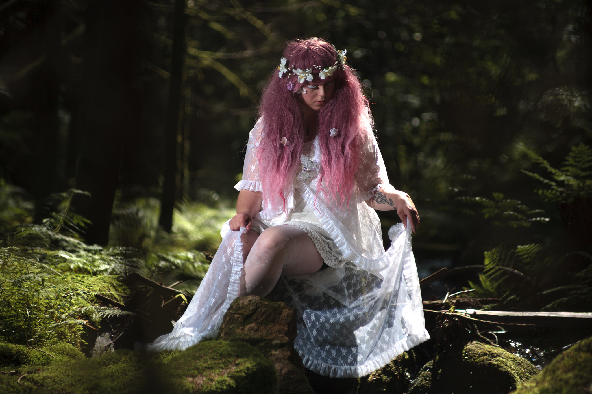 Canon EF 70-210mm f/4 sample photo. In the forest 2 photography