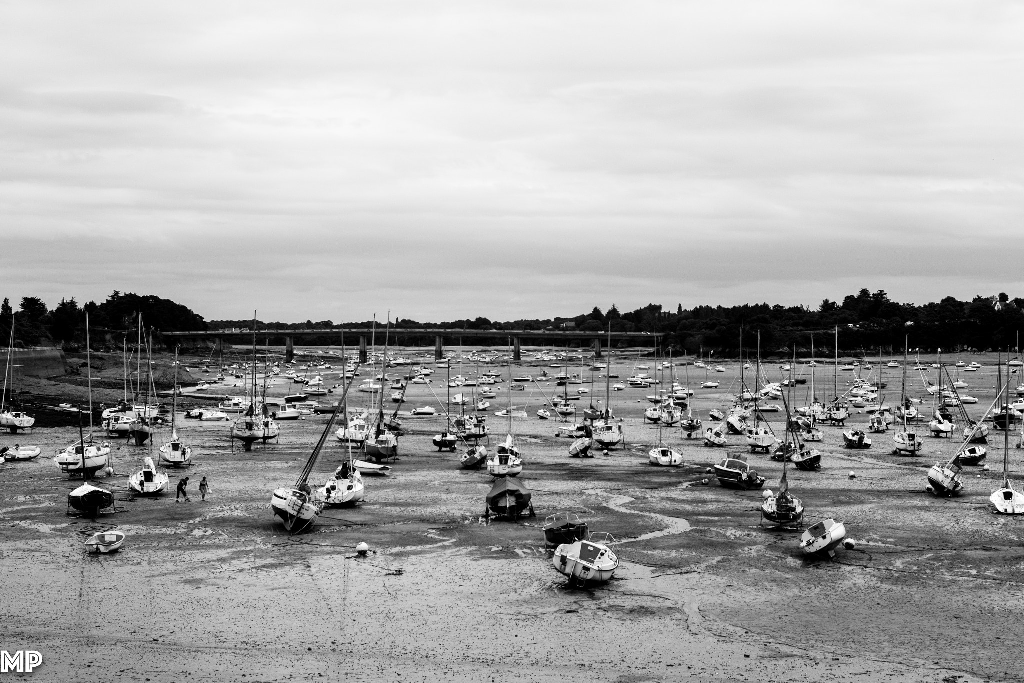 Canon EF 38-76mm f/4.5-5.6 sample photo. Plage saint-briac photography
