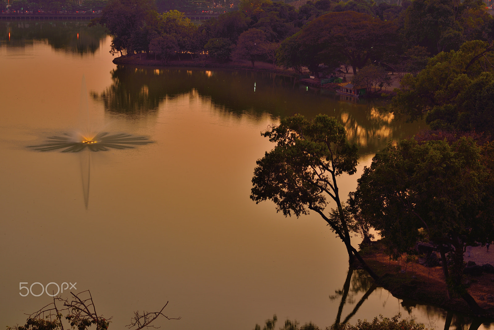 Voigtlander APO-Lanthar 90mm F3.5 SLII Close Focus sample photo. Sunset at karaweik photography