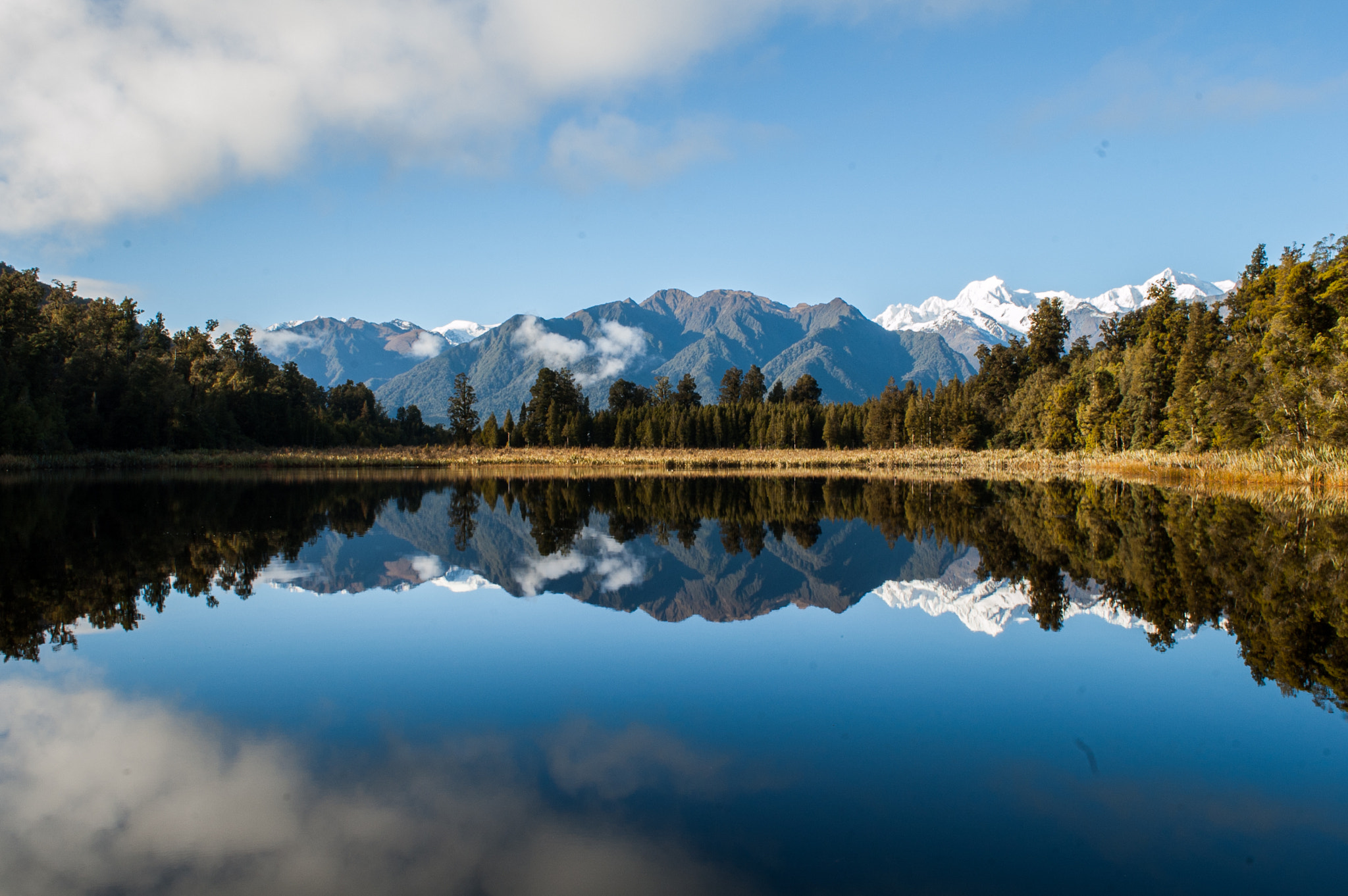 Nikon D50 sample photo. Mirror lake photography