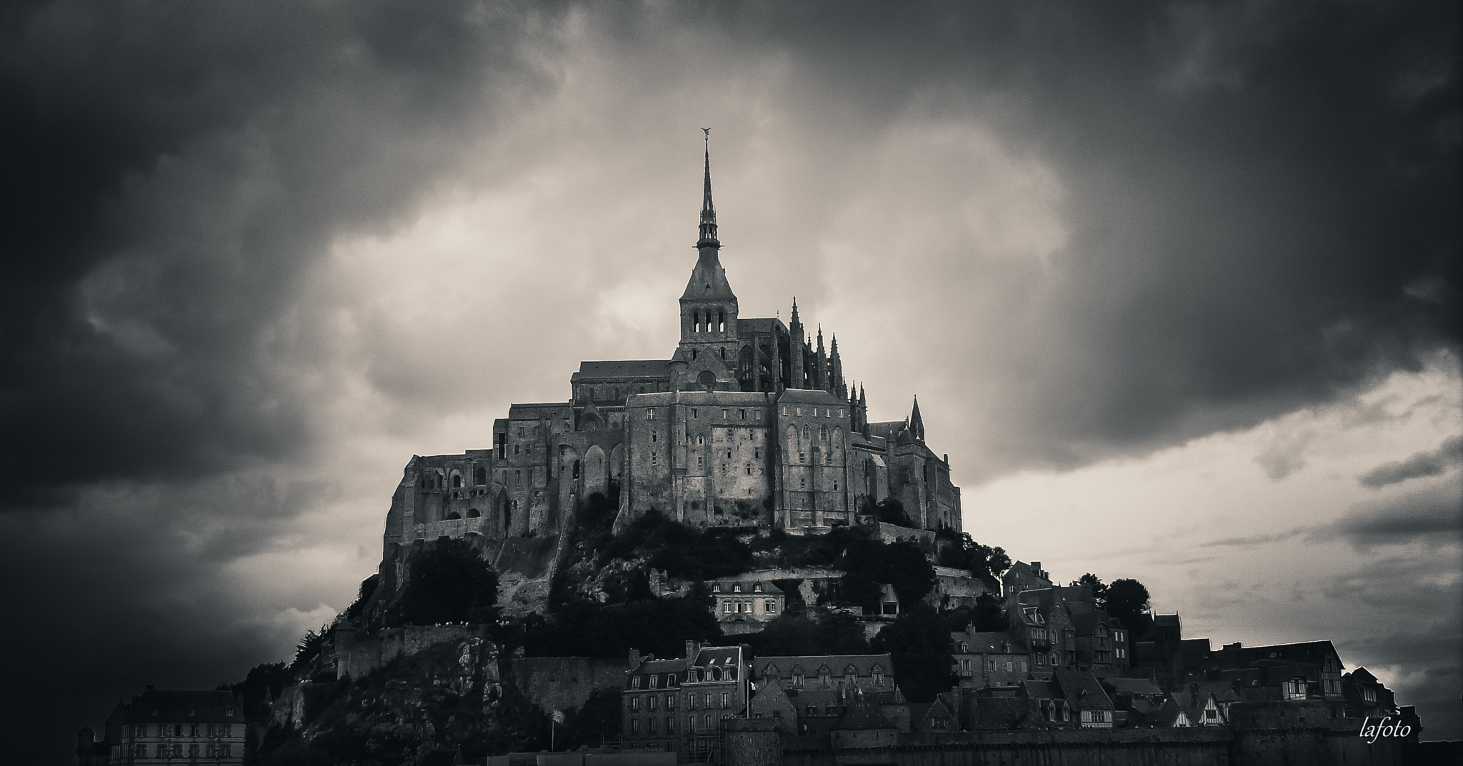 Pentax OPTIO 60 sample photo. Le mont-saint-michel photography