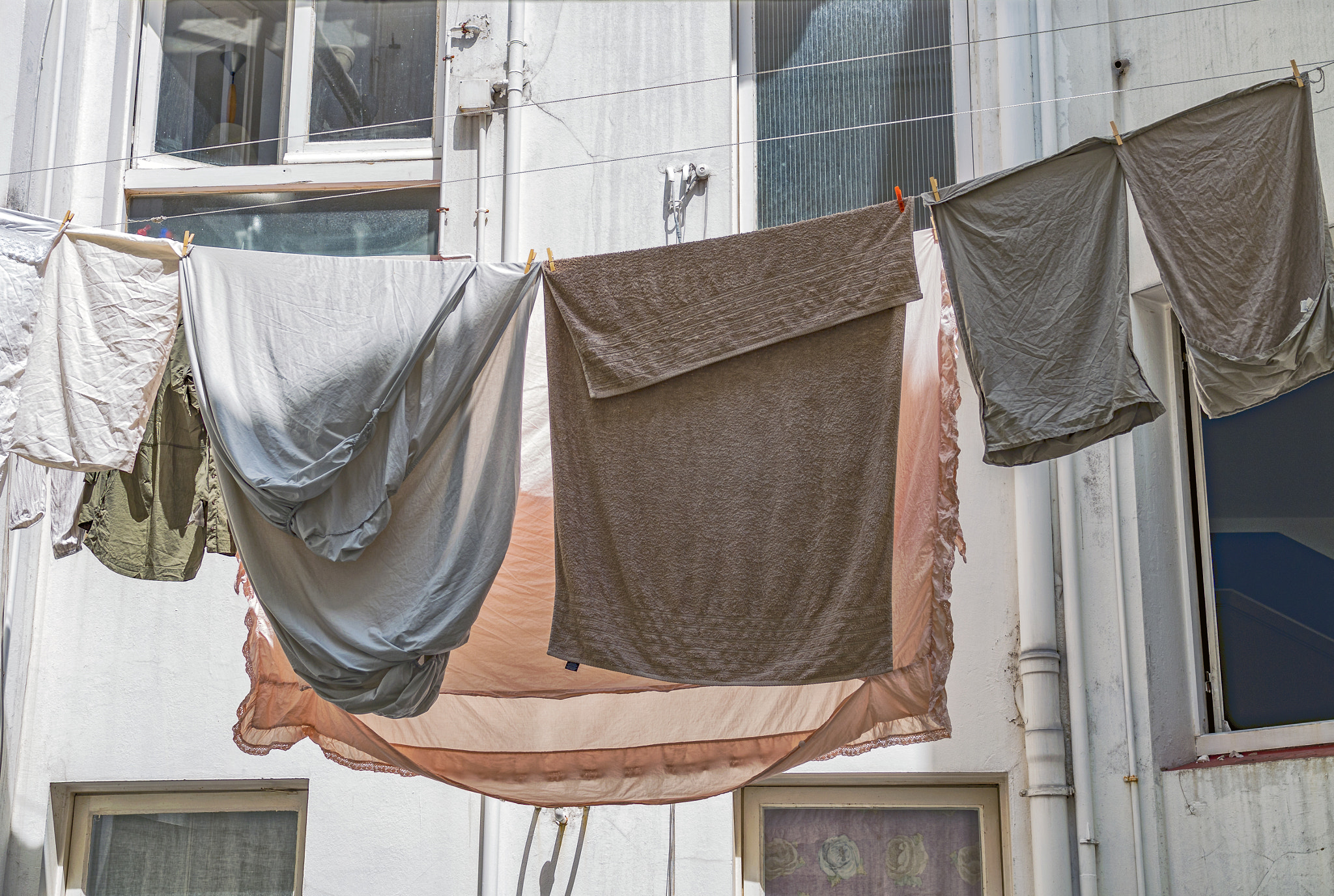 Pentax K-5 II sample photo. Laundry photography