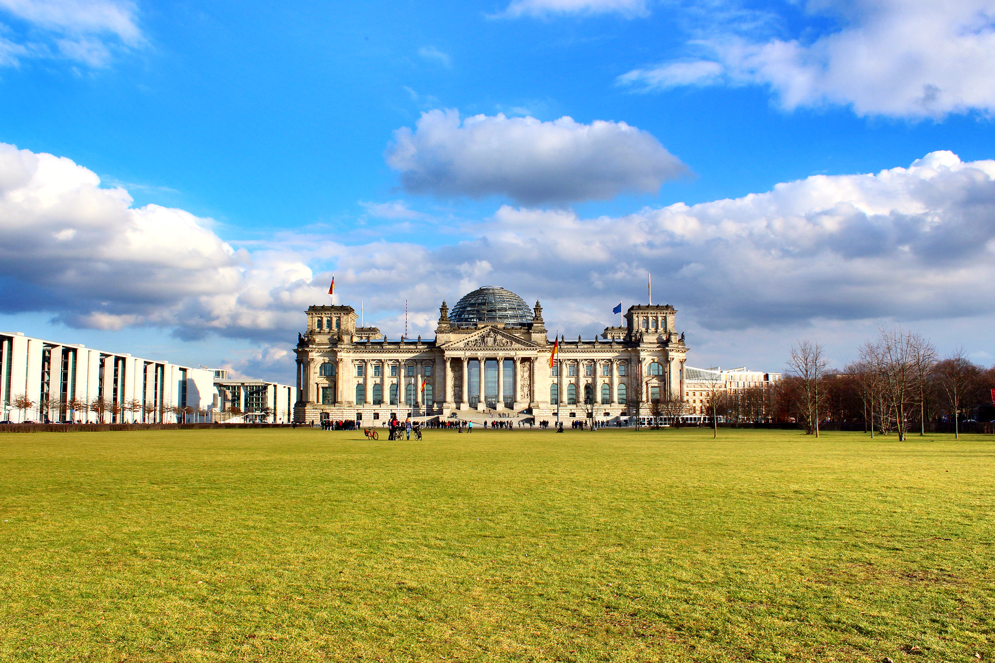 Canon EF-S 18-55mm F3.5-5.6 III sample photo. Bundestag photography