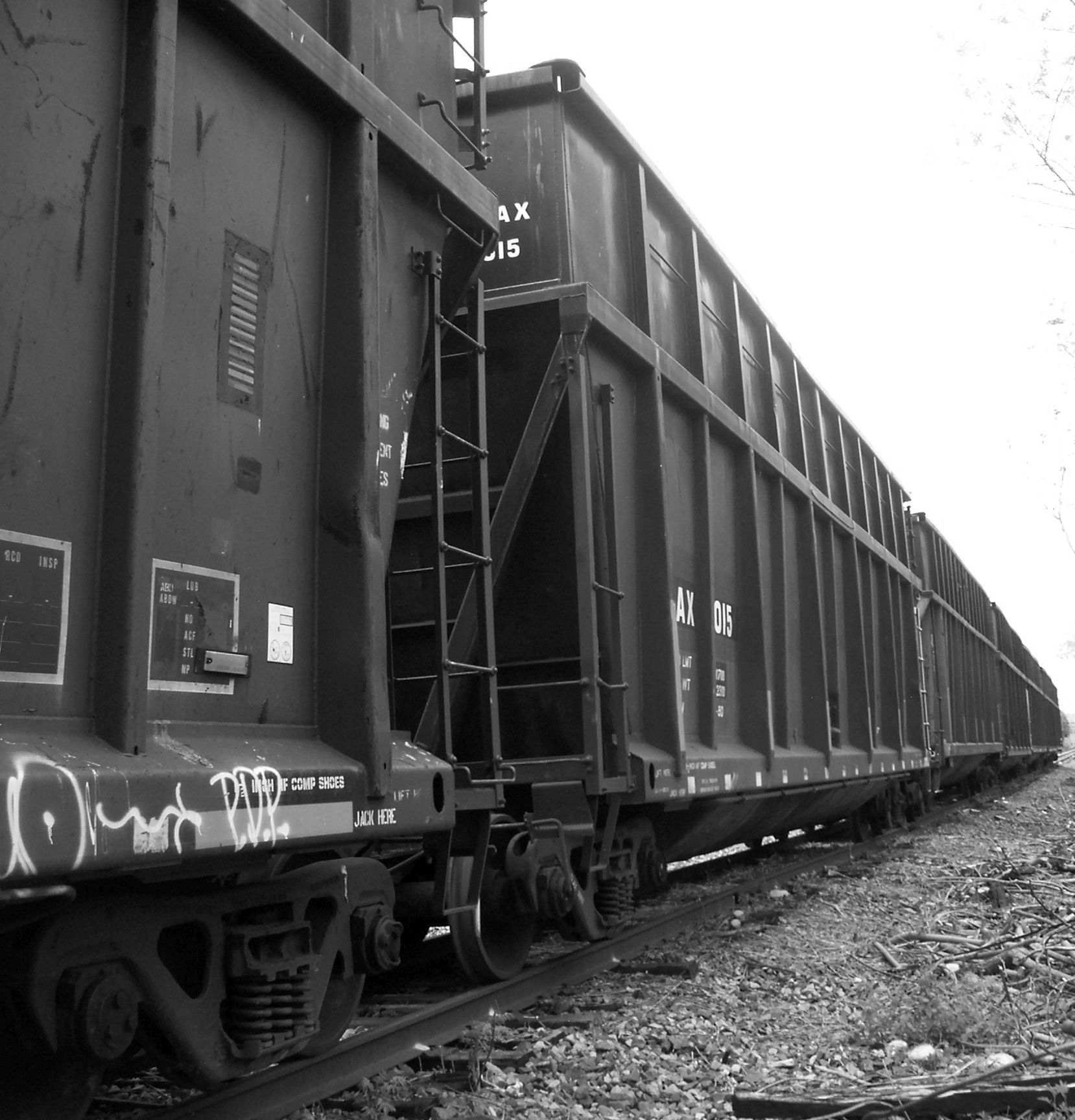 Kodak C330 ZOOM DIGITAL CAMERA sample photo. Rail cars photography