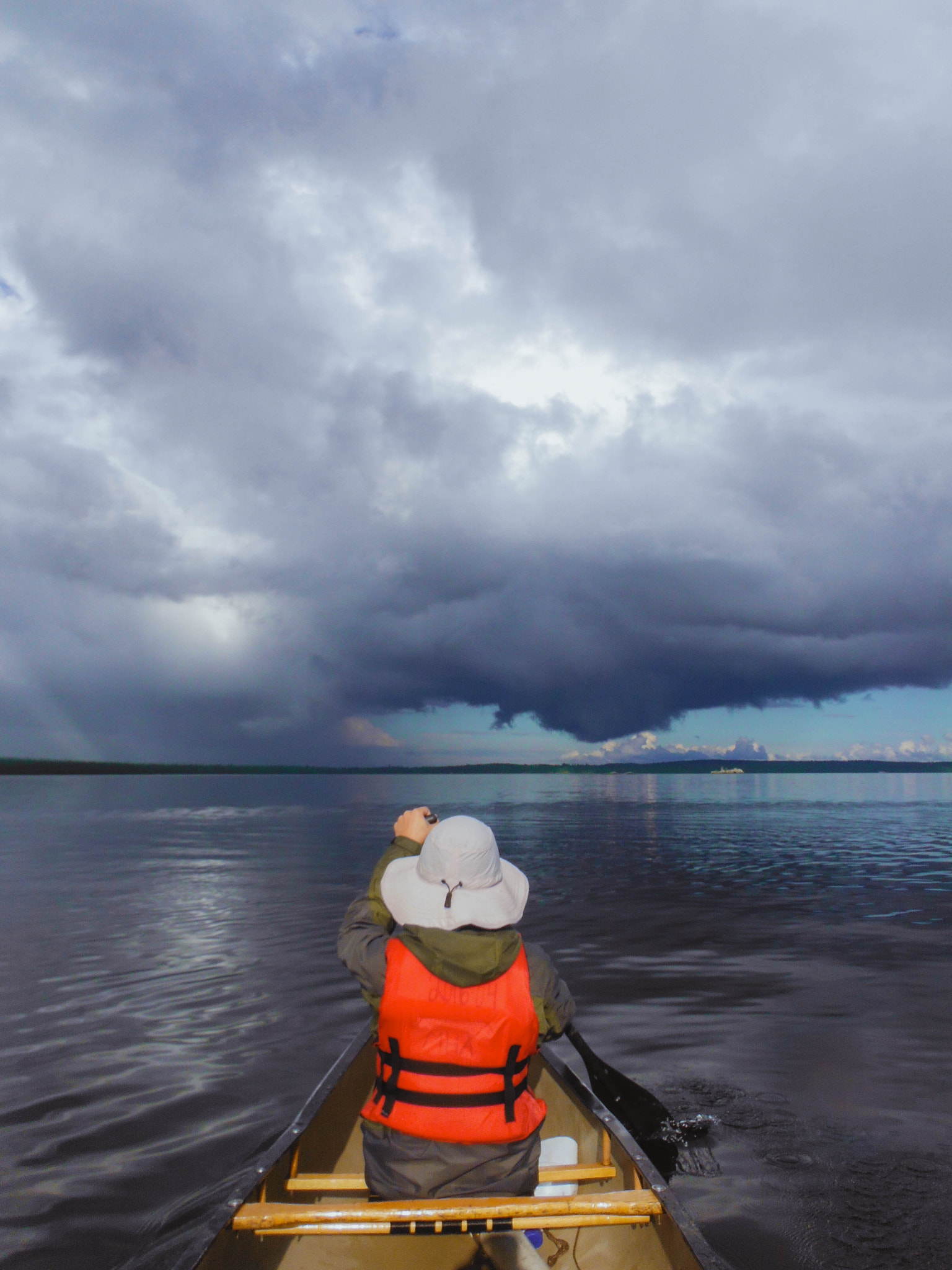 Fujifilm FinePix XP170 sample photo. Paddling into the storm photography