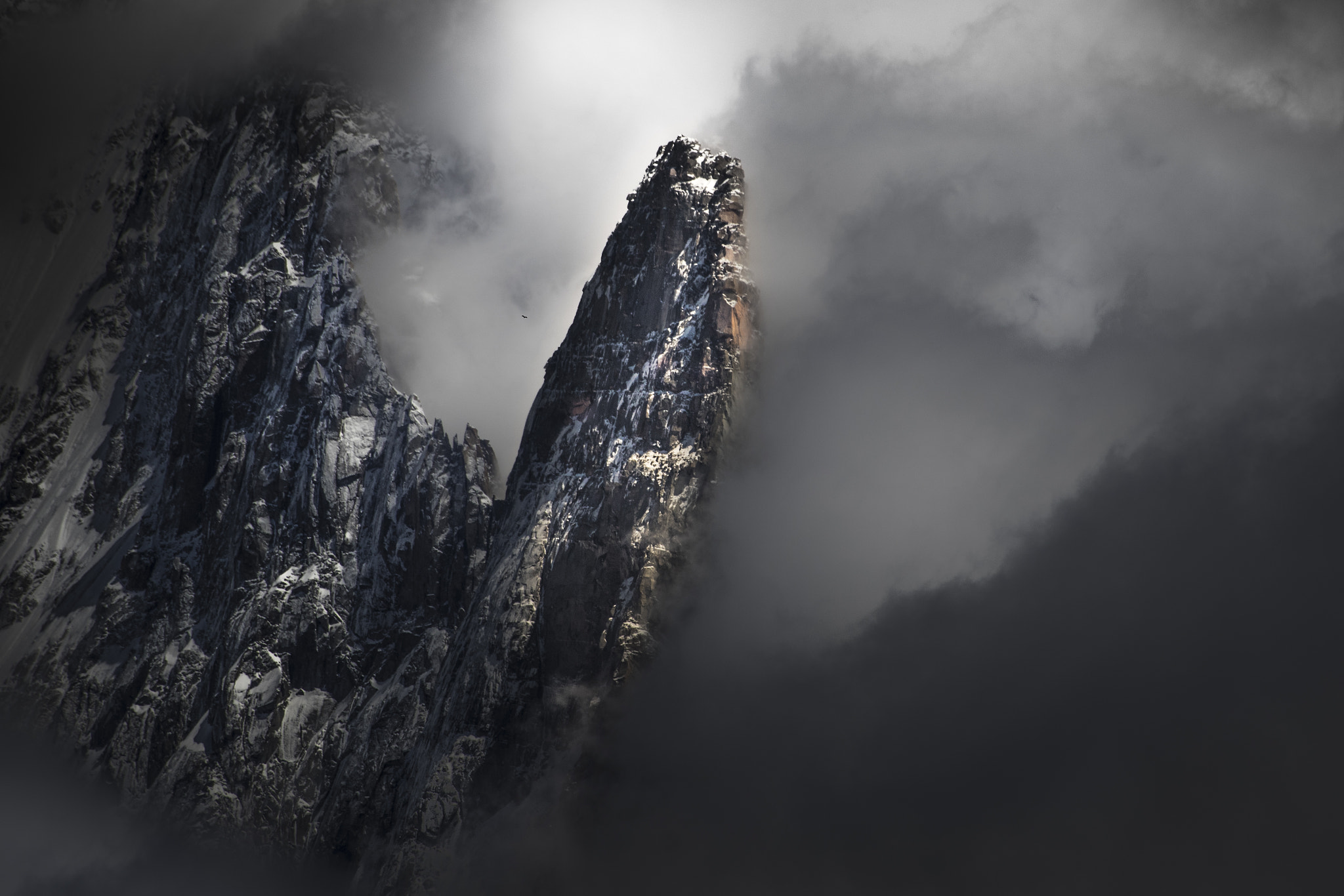 Sigma 70-300mm F4-5.6 APO DG Macro sample photo. Giant of the alps photography