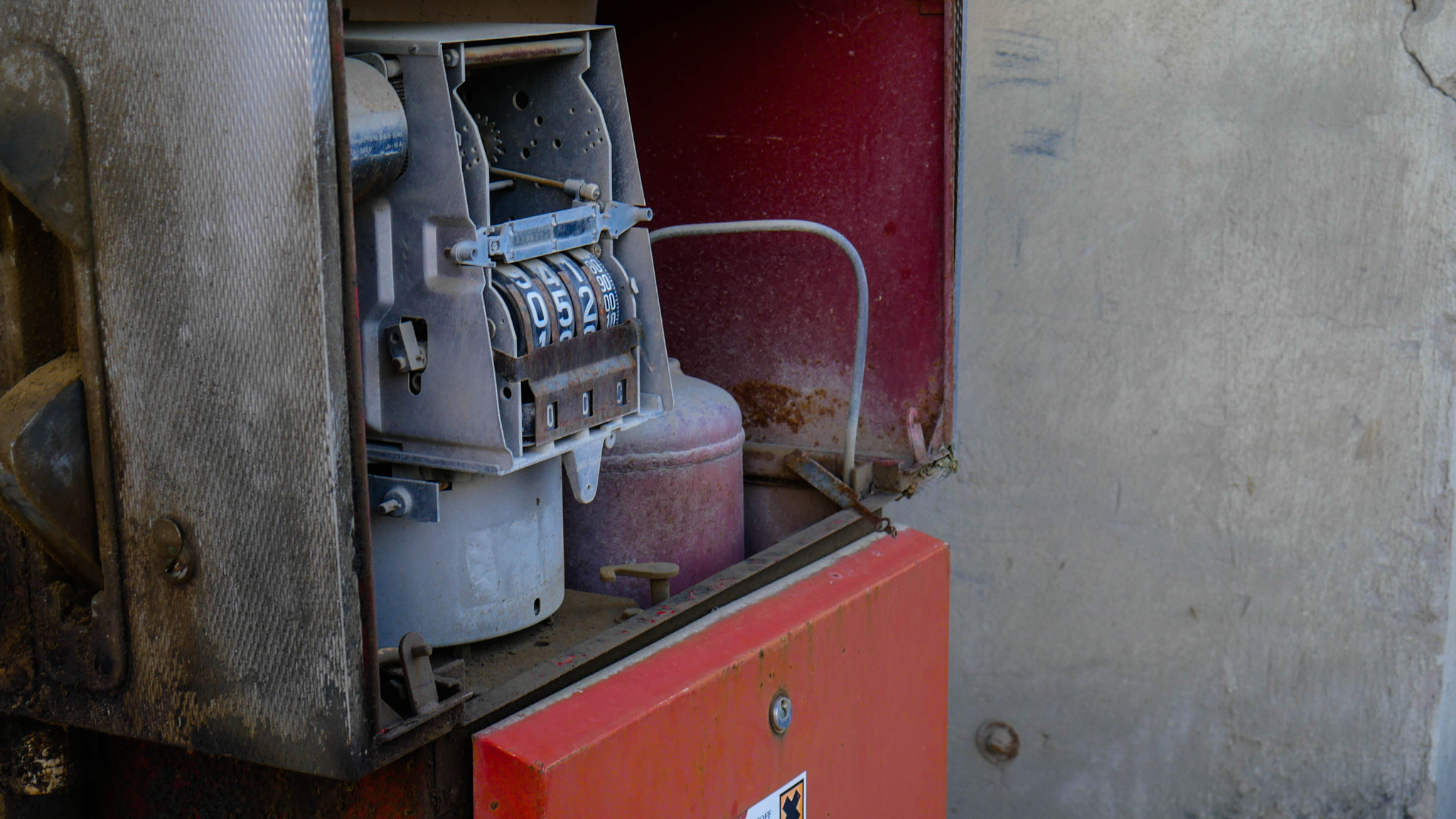 Panasonic DMC-G70 sample photo. Gas pump photography