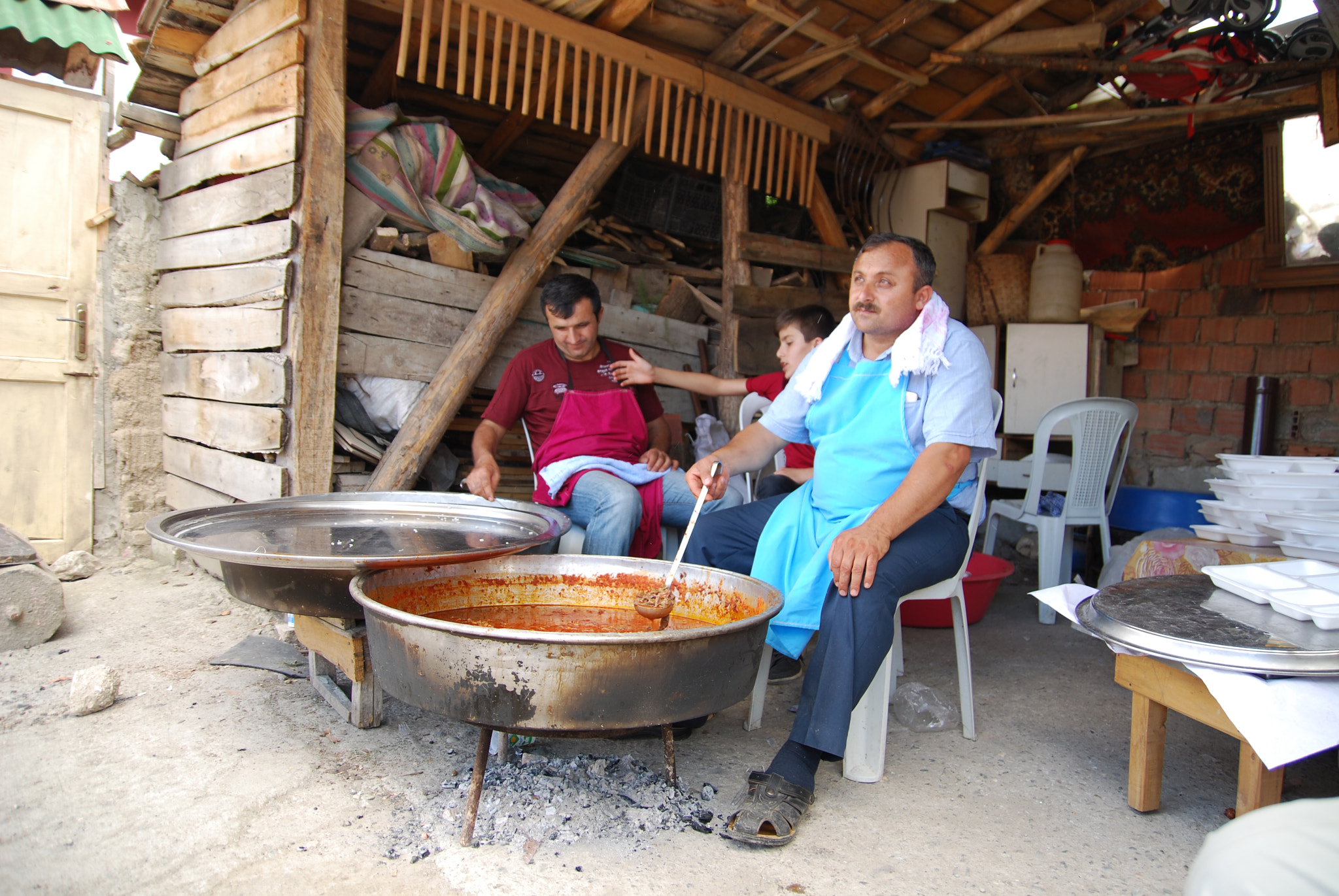 Nikon D60 sample photo. Streat cooker photography