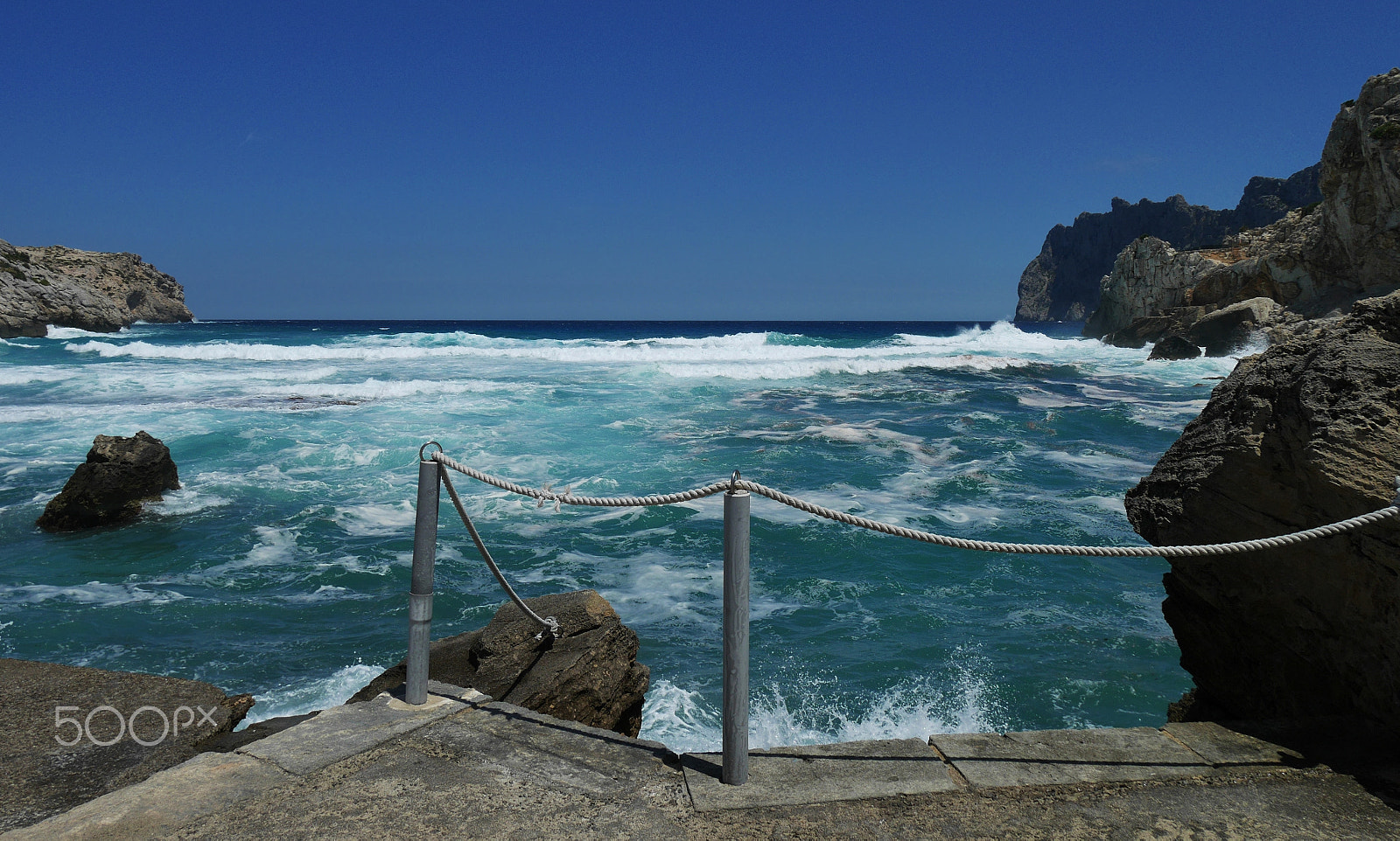 Panasonic Lumix DMC-GM5 sample photo. Waves photography