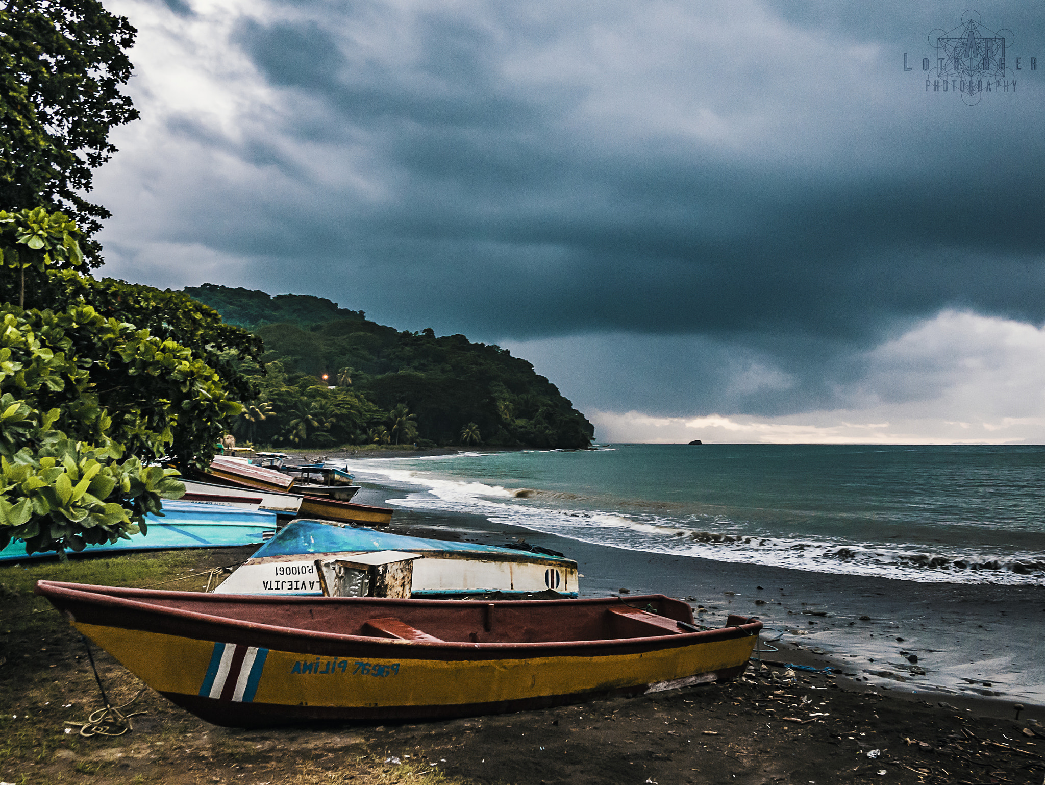 Panasonic Lumix DMC-G7 sample photo. Moody fishermen shore... photography