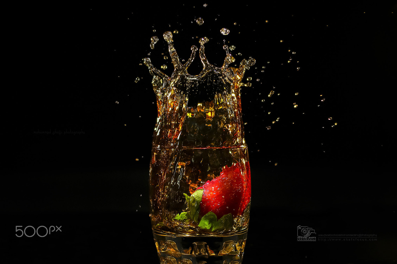 Sigma APO Macro 150mm f/2.8 EX DG HSM sample photo. Fruit splash photography
