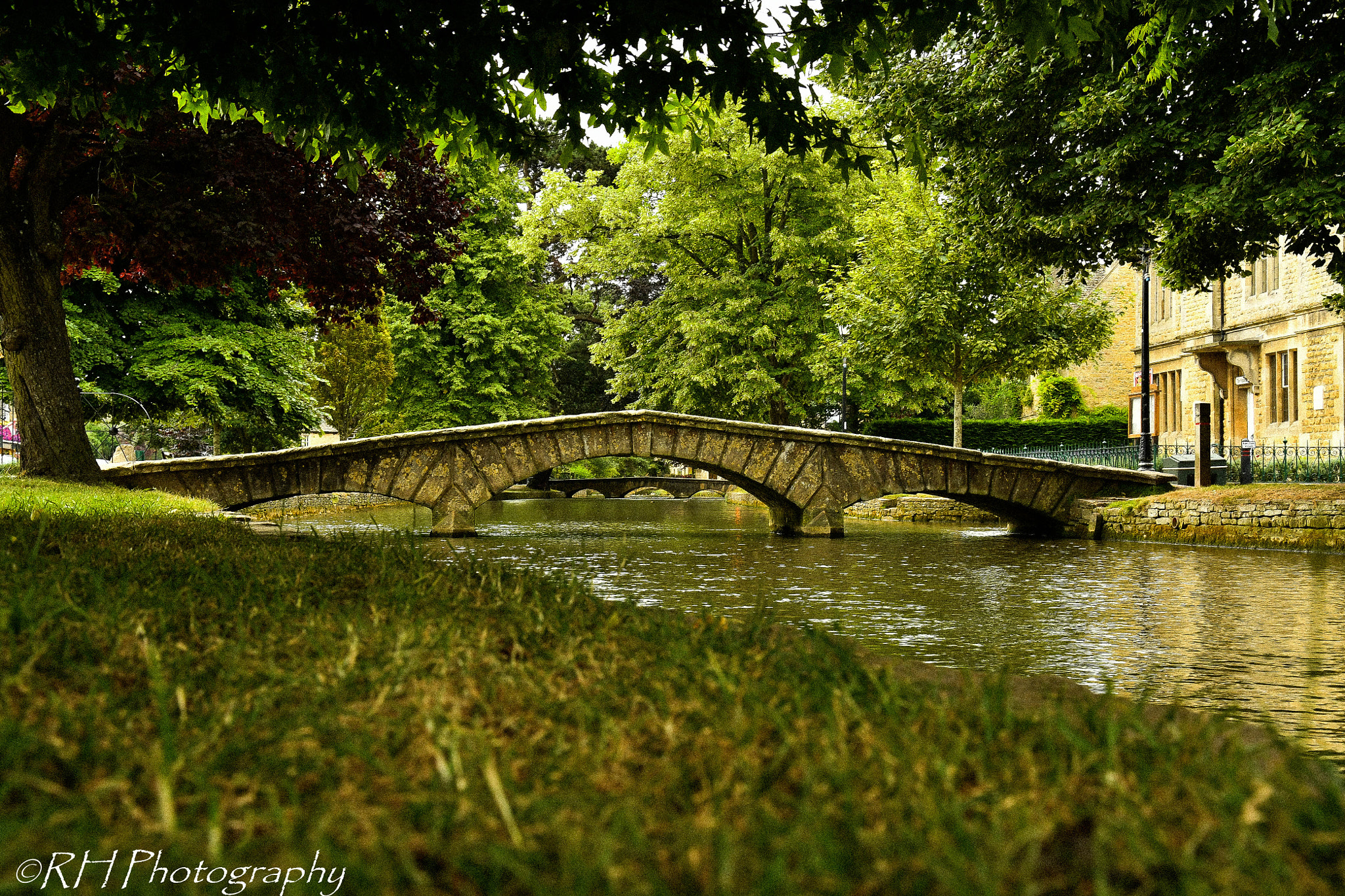 Nikon D500 sample photo. Bourton bridge photography