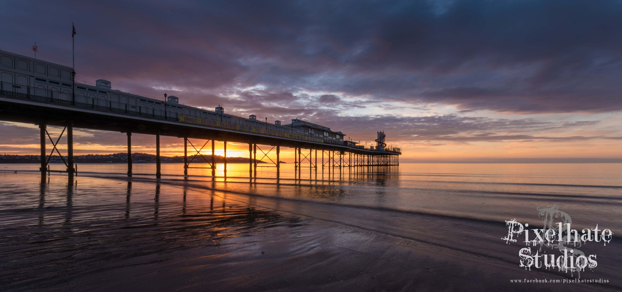Sigma 10-20mm F4-5.6 EX DC HSM sample photo. Paignton pier sunrise photography