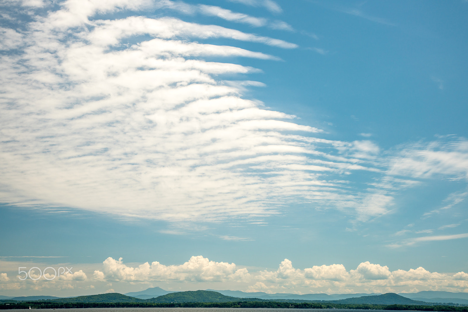 24-105mm F4 G SSM OSS sample photo. Rippled clouds photography
