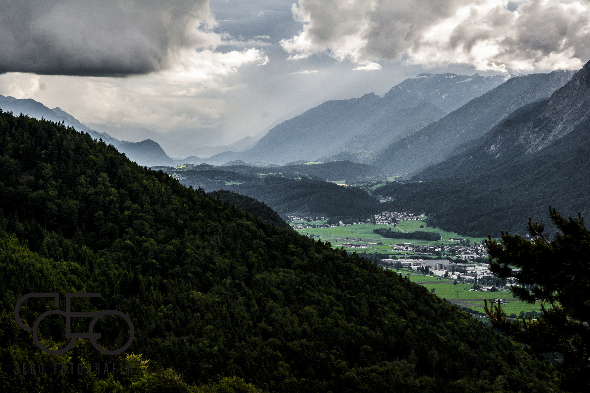 Sony Alpha DSLR-A700 + Tamron AF 28-75mm F2.8 XR Di LD Aspherical (IF) sample photo. Kufstein photography