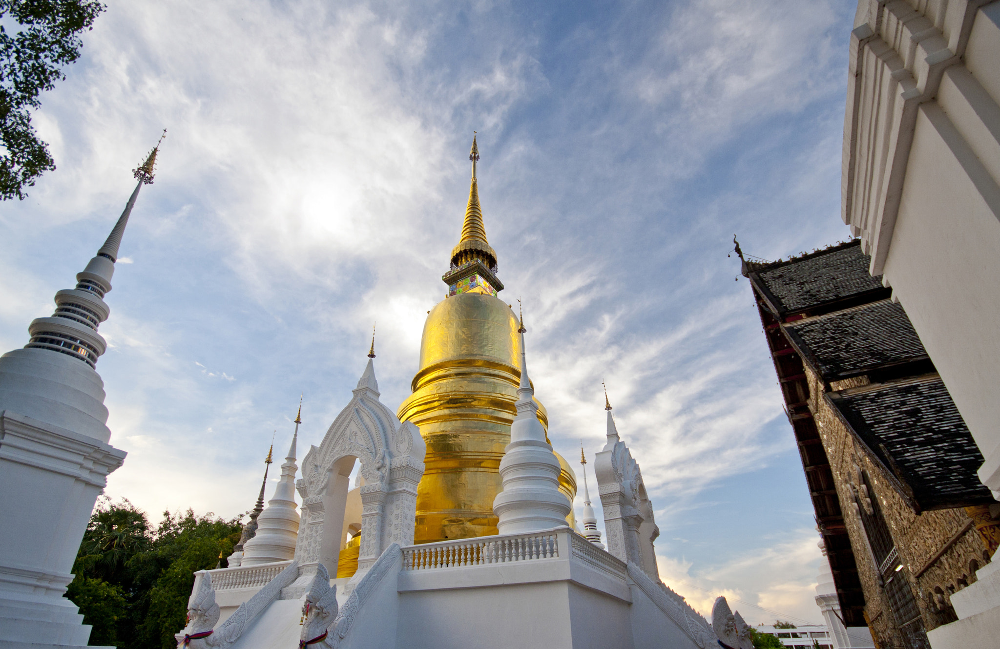 Canon EOS 40D + Sigma 10-20mm F4-5.6 EX DC HSM sample photo. Wat suan dok chiang mai photography
