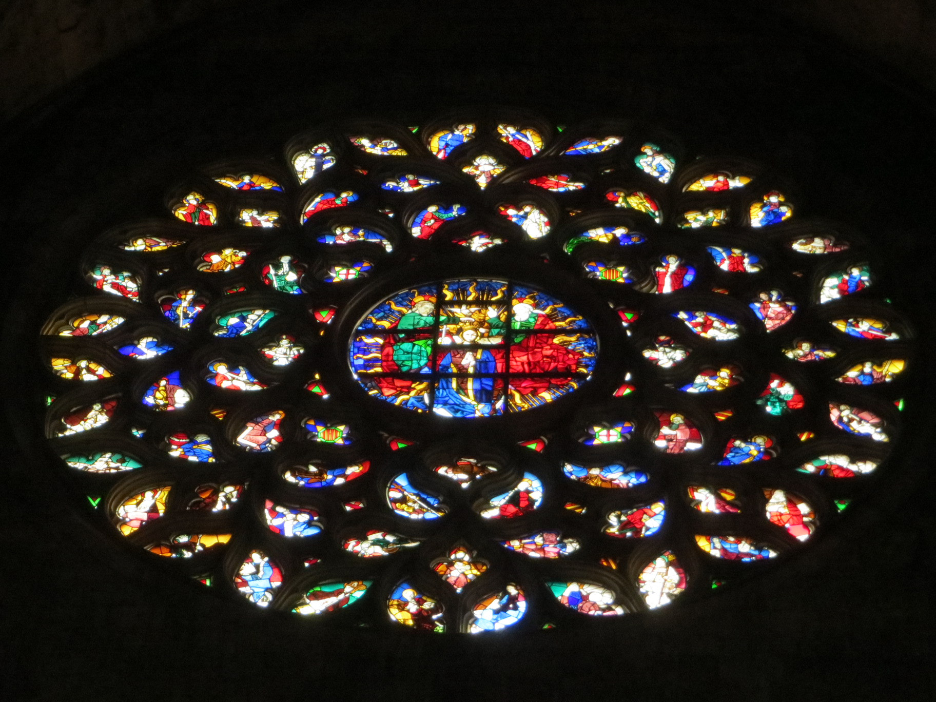 Canon PowerShot ELPH 520 HS (IXUS 500 HS / IXY 3) sample photo. When light falls on a window of a cathedral! photography